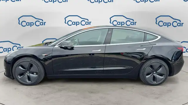 Tesla Model 3 view 2