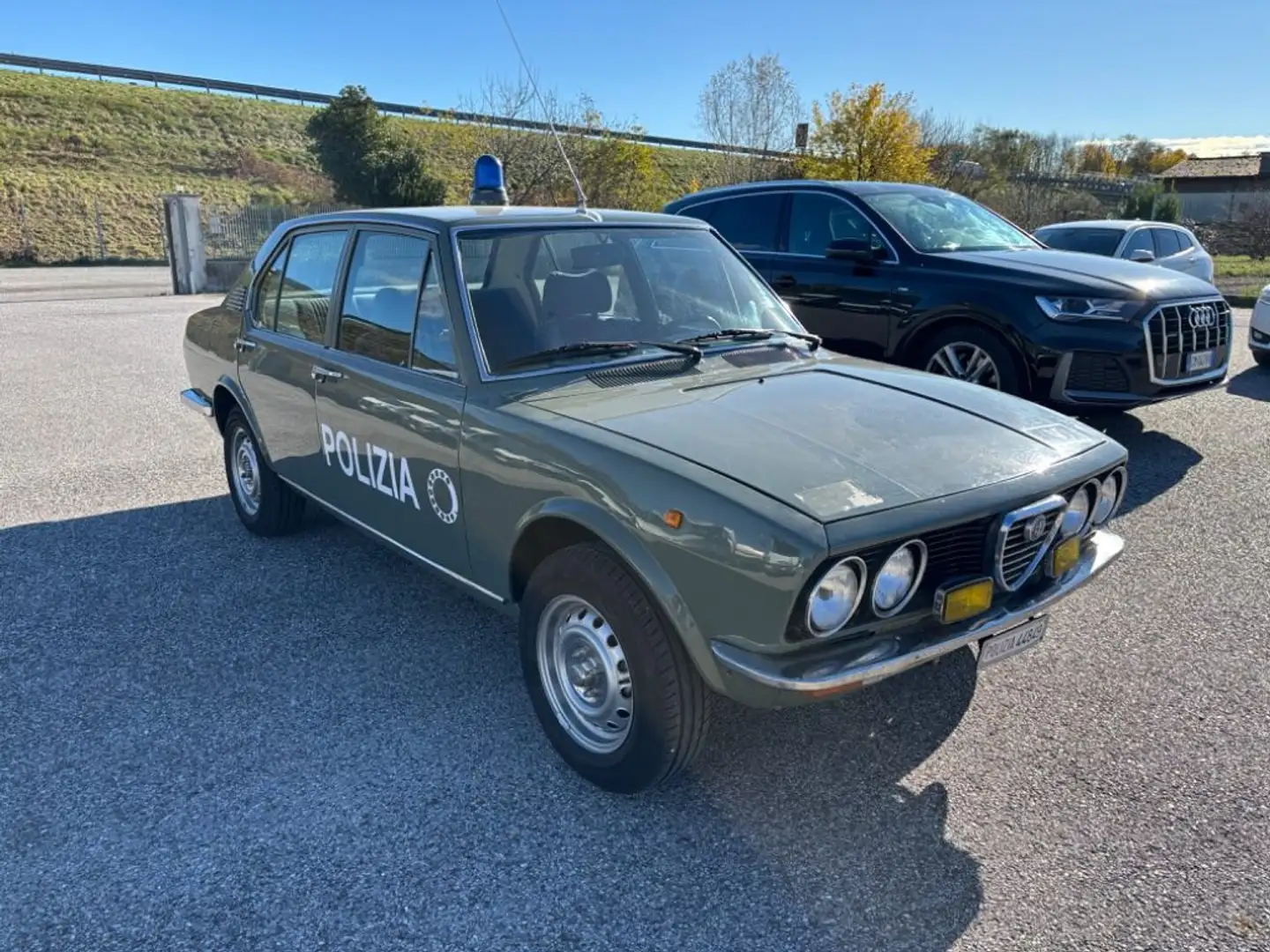 Alfa Romeo Alfetta 1.6 EX POLIZIA Grün - 2