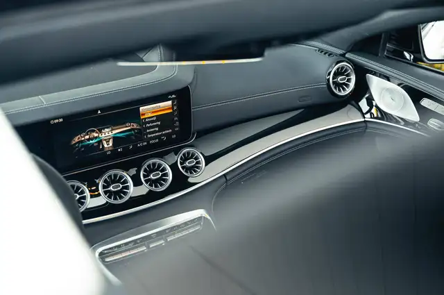 Mercedes-Benz Amg GT view 8