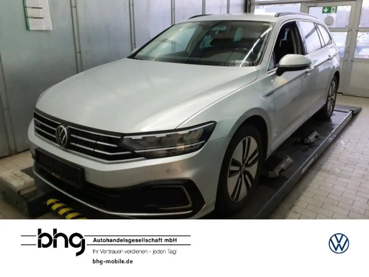 Volkswagen Passat Variant GTE 1,4 l eHybrid OPF DSG Silber - 1
