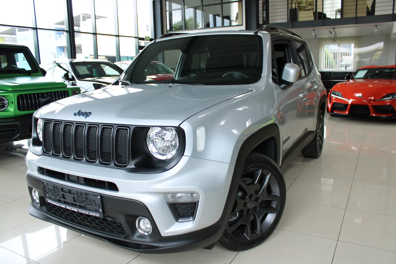 Jeep Renegade 1.3 T 4XE PLUG-IN HYBRID AUT S 241PS NUR 292KM TOP Silber - 2