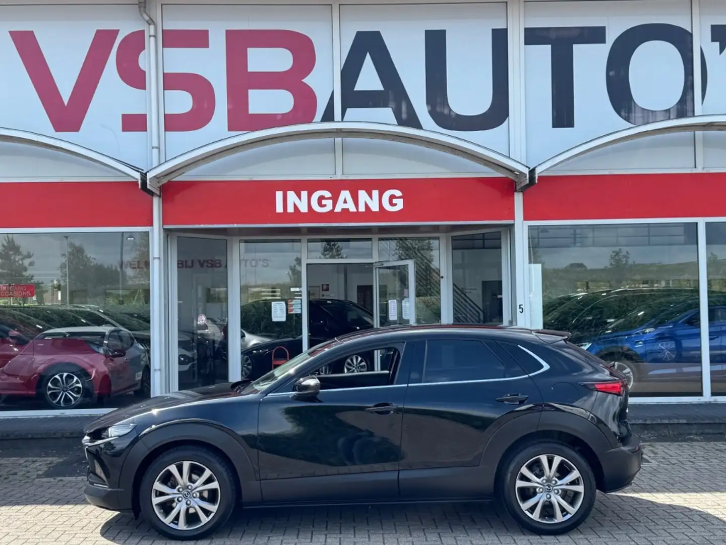 Mazda CX-30 2.0 e SKY-ACTIV AUT. HYBRID LEER NAVI TREKHAAK CAM Zwart - 2