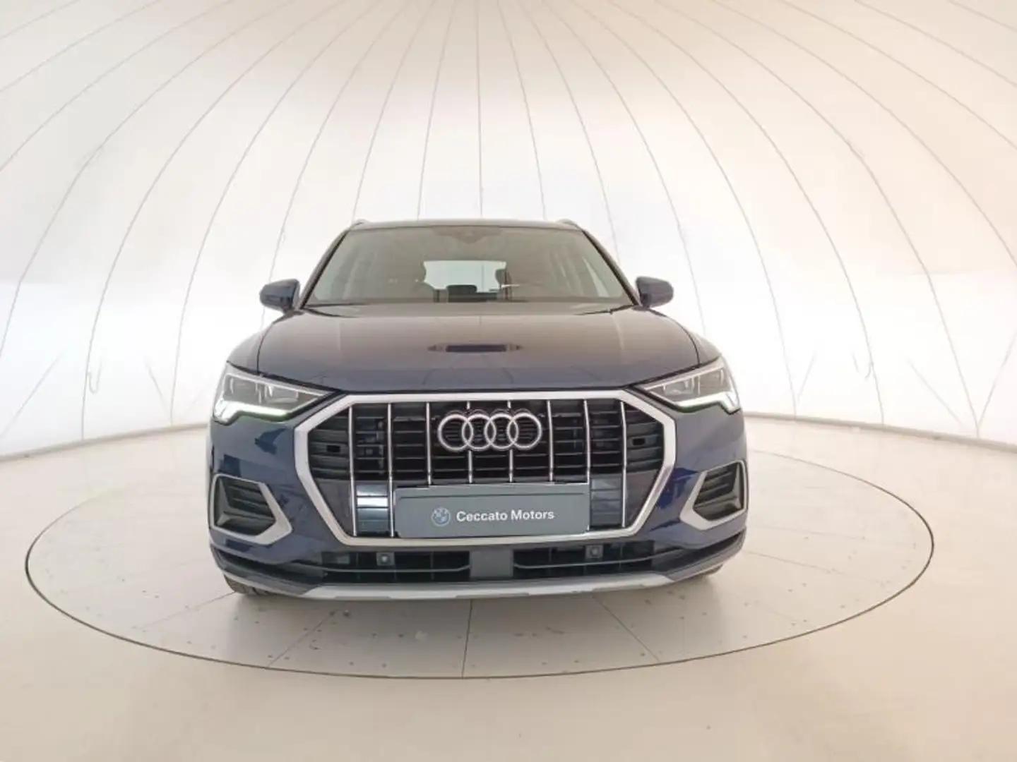 Audi Q3 35 2.0 tdi Business s-tronic Blu/Azzurro - 2