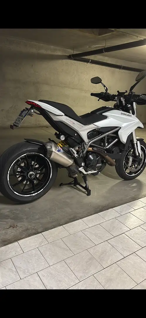Ducati Hyperstrada hyperstrada 821 - 1