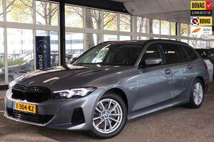 BMW 320 3-serie Touring 320e|Nieuwstaat|AUT|Plug in hybrid