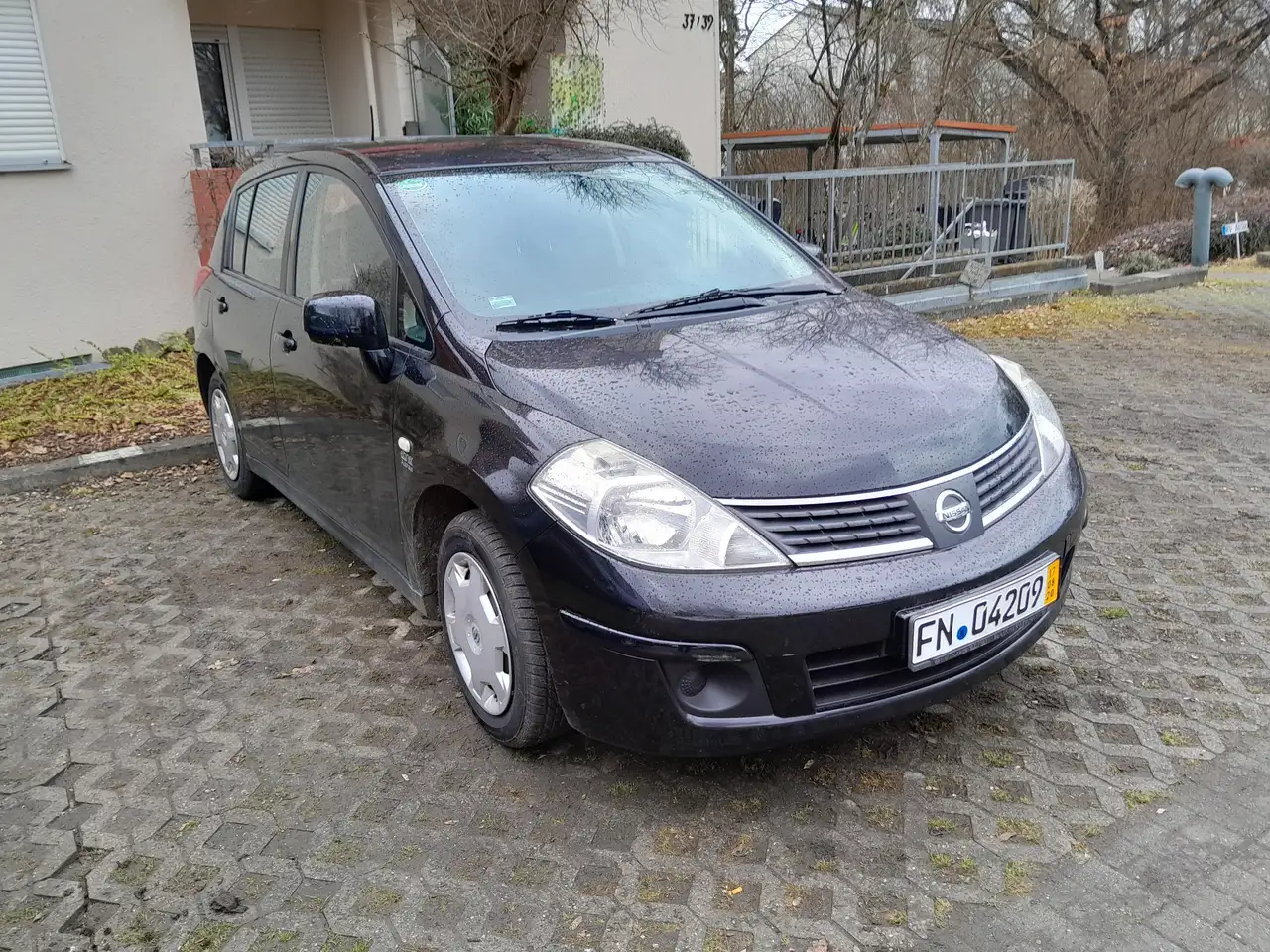 Nissan Tiida