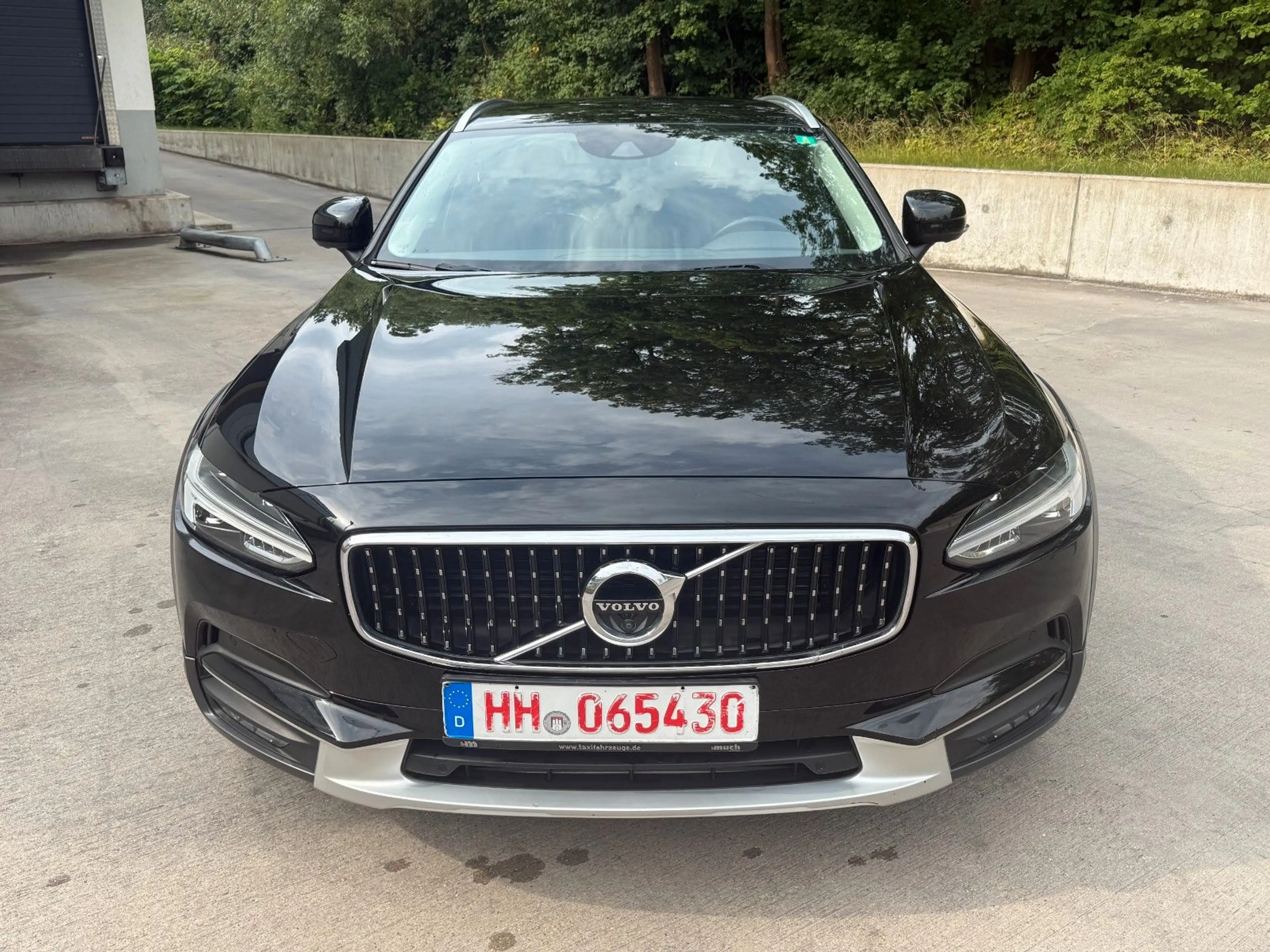 Volvo V90 Cross Country -360°Kamera-ACC-Navi-LED-TOP — photo 2