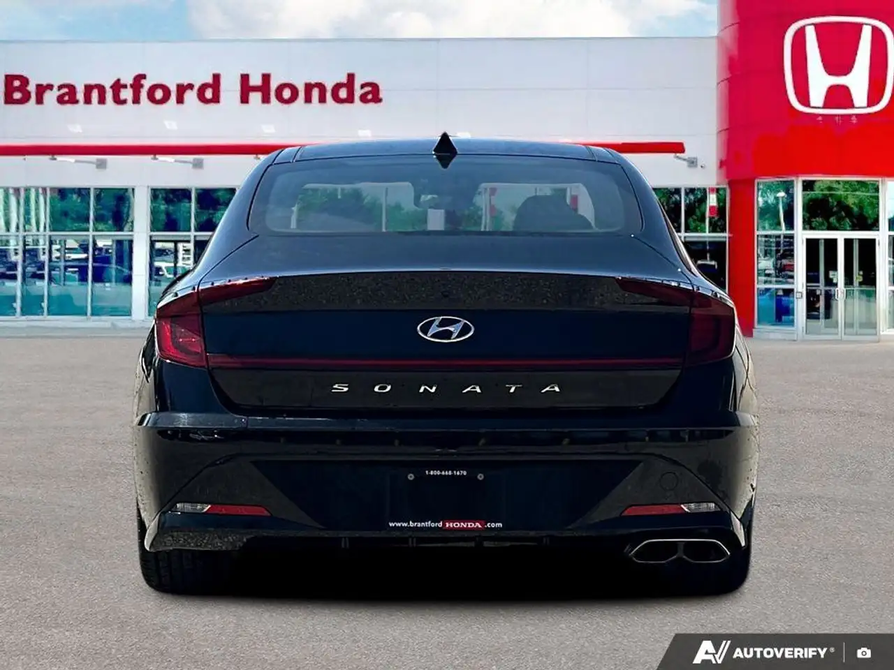 Hyundai SONATA снимка Hyundai SONATA