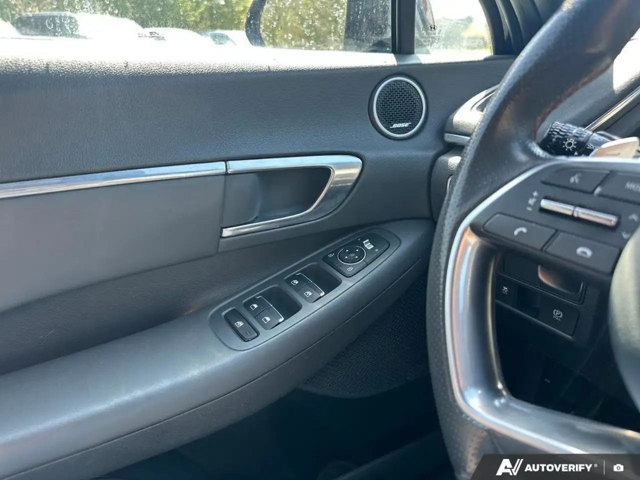 Hyundai SONATA снимка Hyundai SONATA