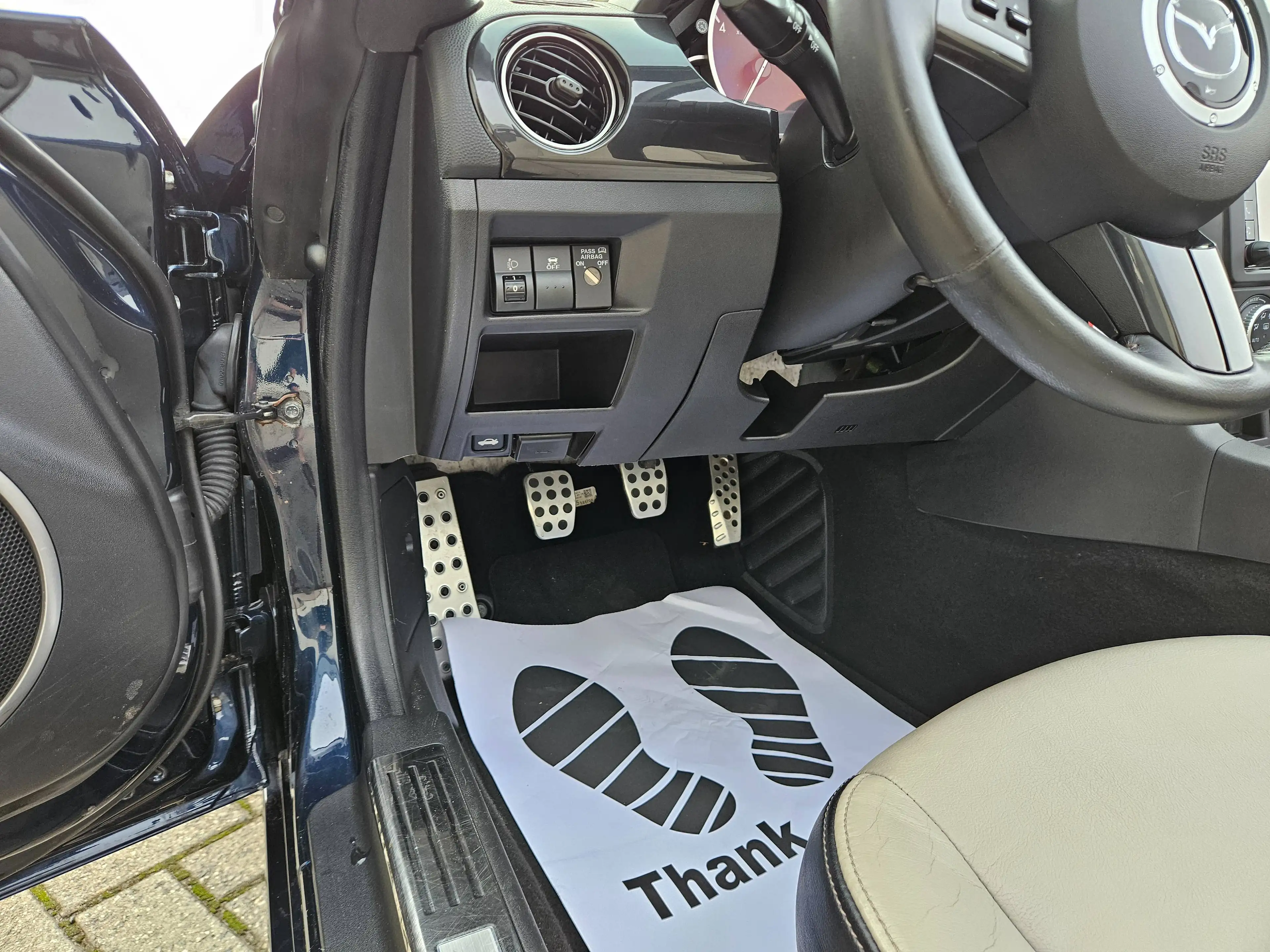 Mazda MX-5 MX-5 1.8i Deep Crystal Blue — photo 11