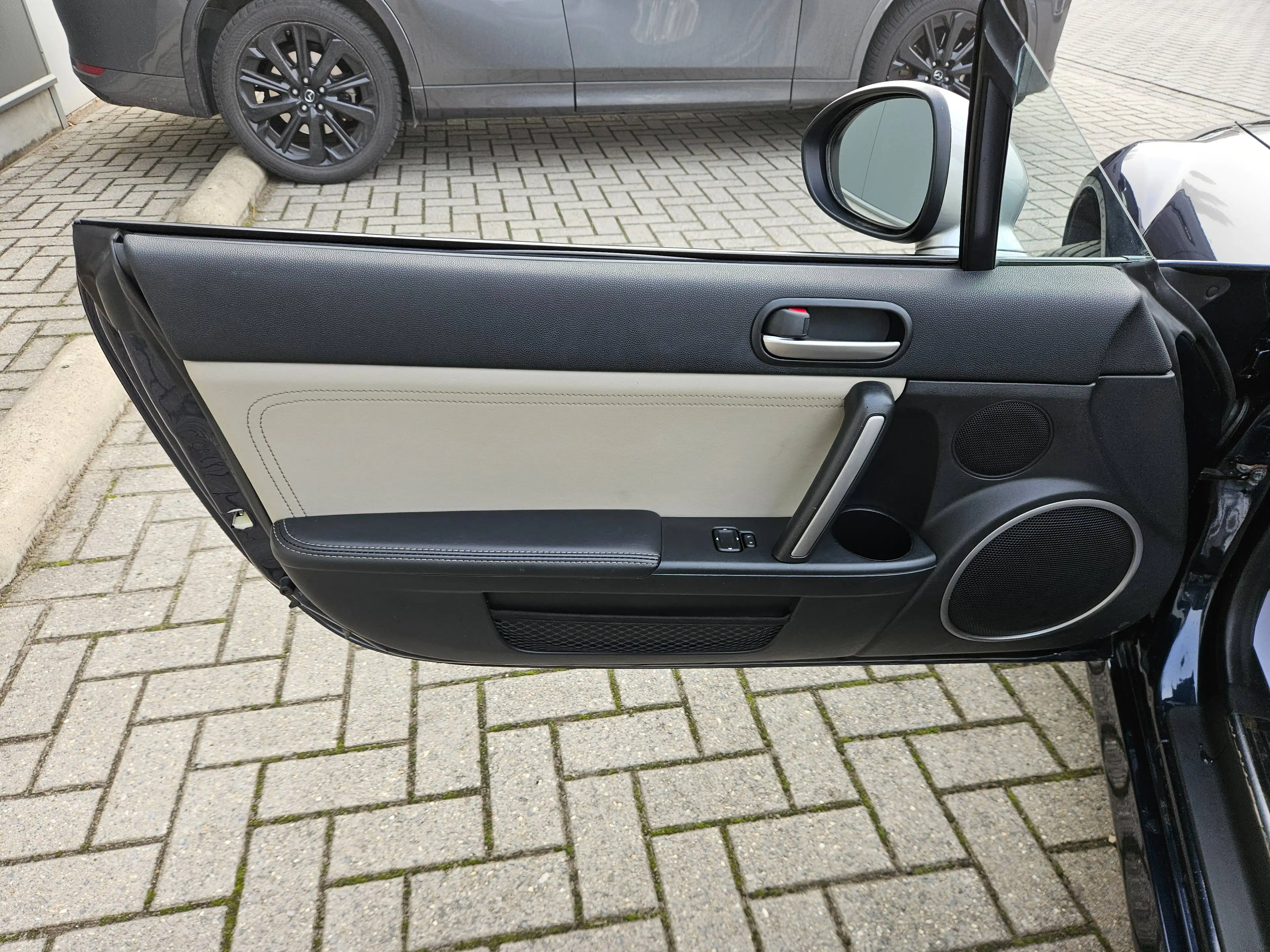 Mazda MX-5 MX-5 1.8i Deep Crystal Blue — photo 13