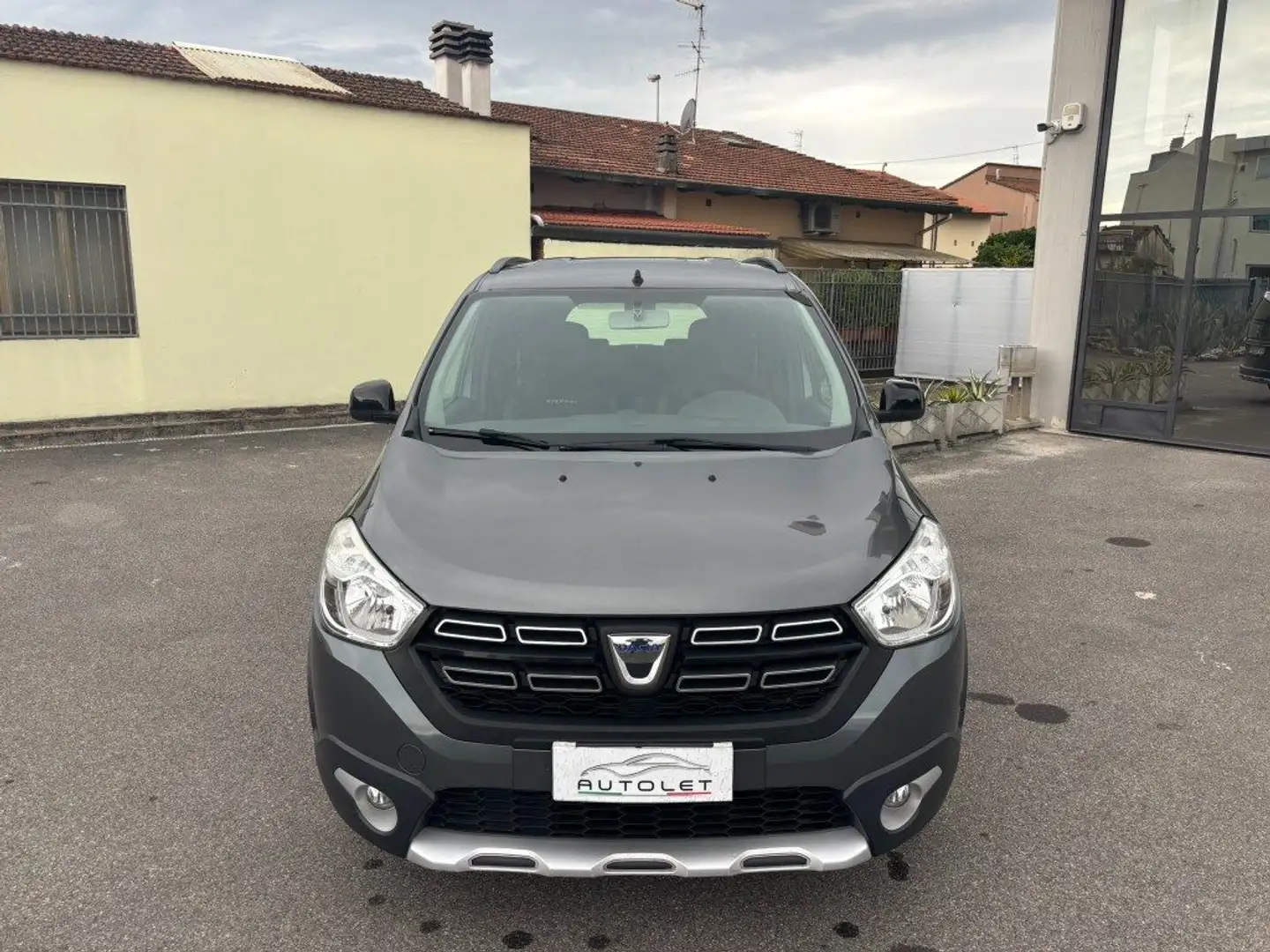 Dacia Lodgy Stepway 1.6 100 CV S&S GPL 7 posti Grigio - 2