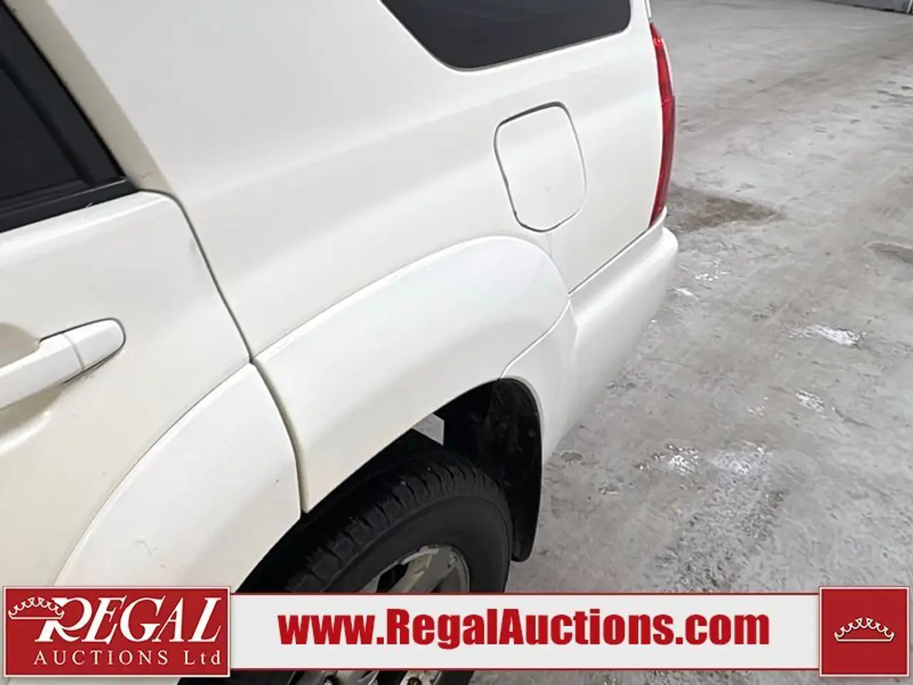 Toyota 4-Runner снимка Toyota 4-Runner
