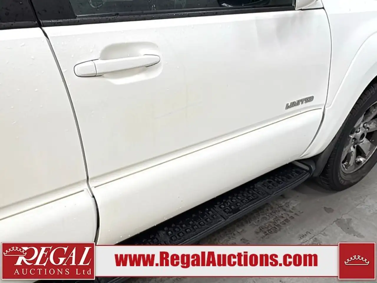 Toyota 4-Runner снимка Toyota 4-Runner