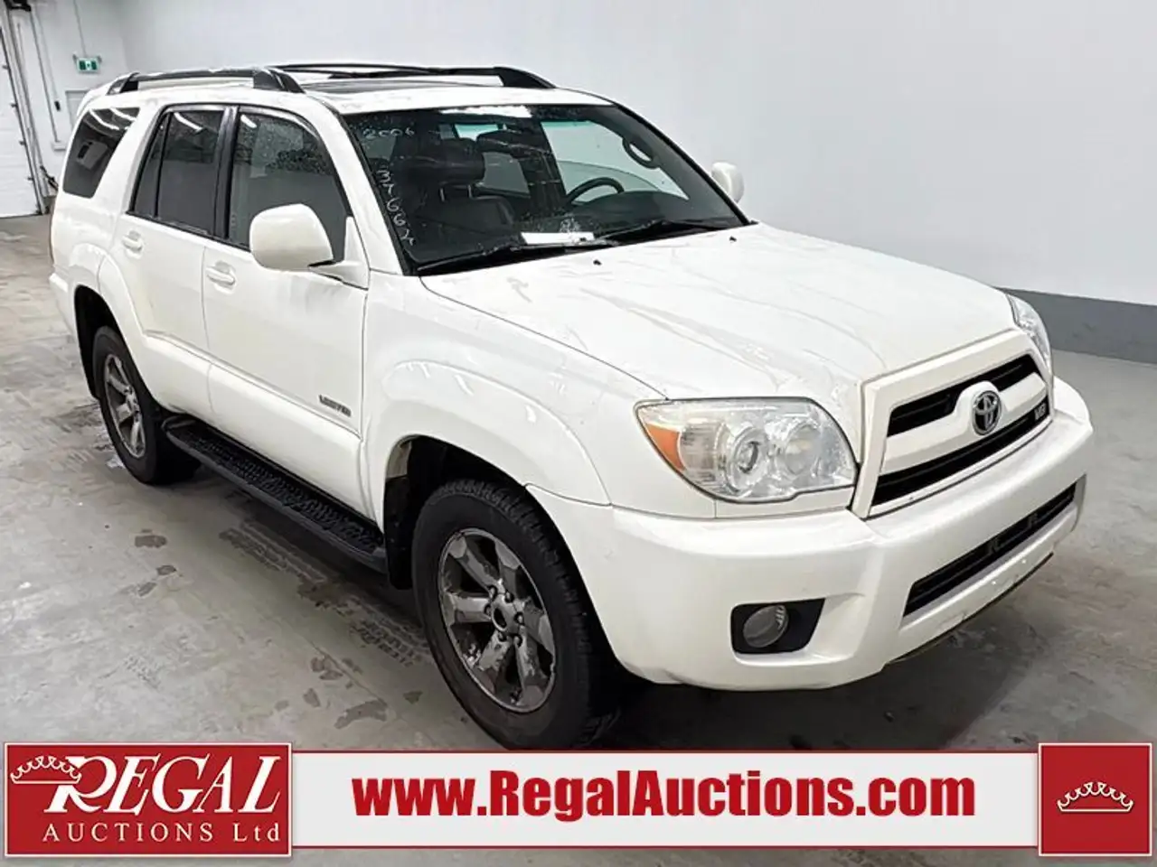Toyota 4-Runner снимка Toyota 4-Runner