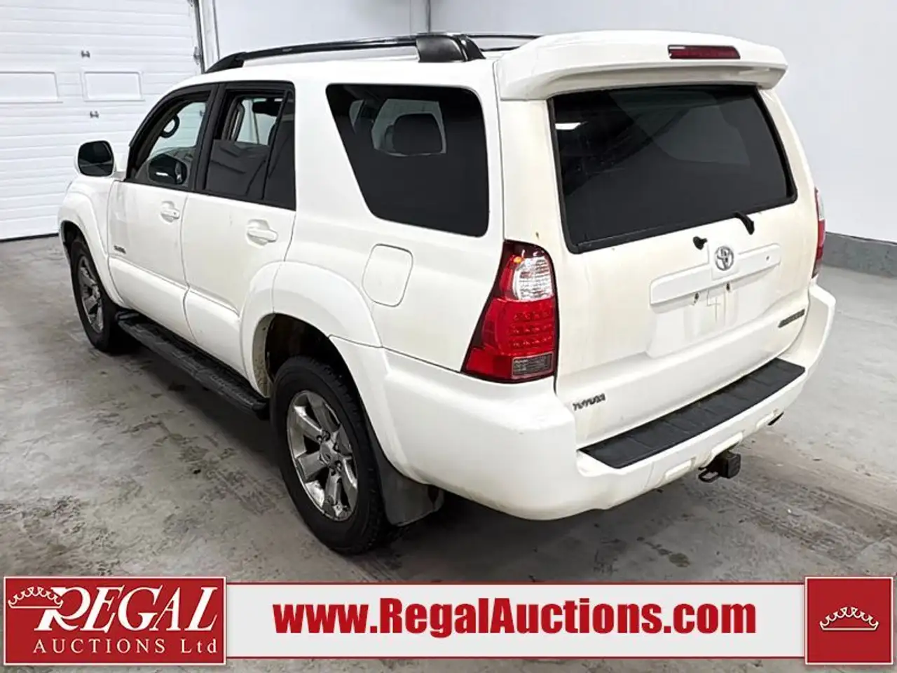 Toyota 4-Runner снимка Toyota 4-Runner