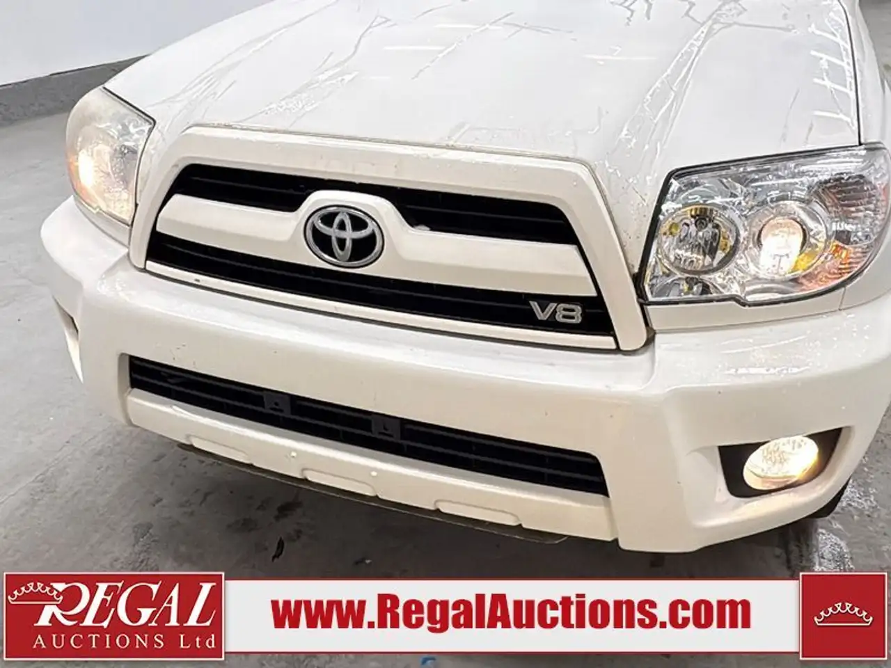 Toyota 4-Runner снимка Toyota 4-Runner