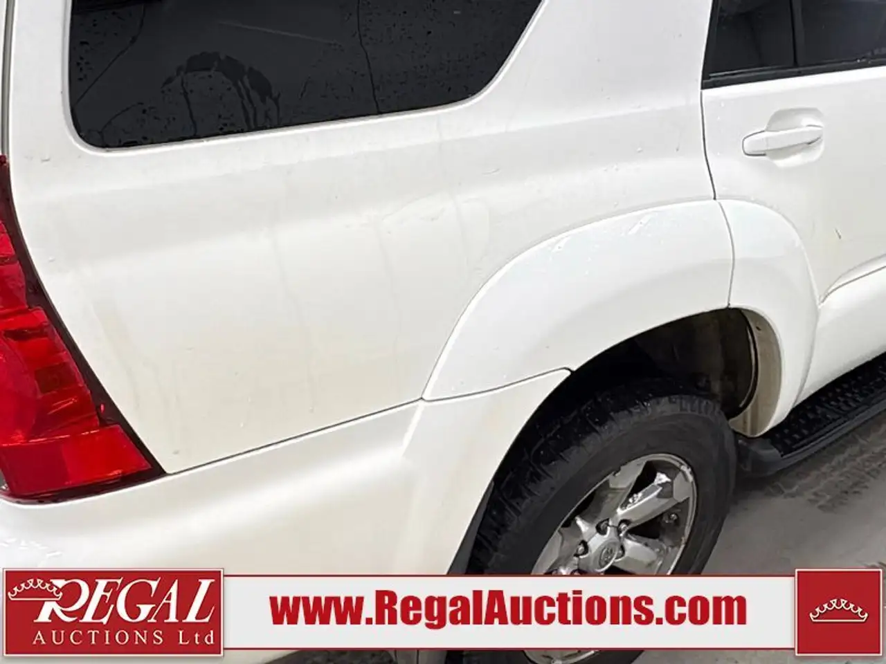 Toyota 4-Runner снимка Toyota 4-Runner