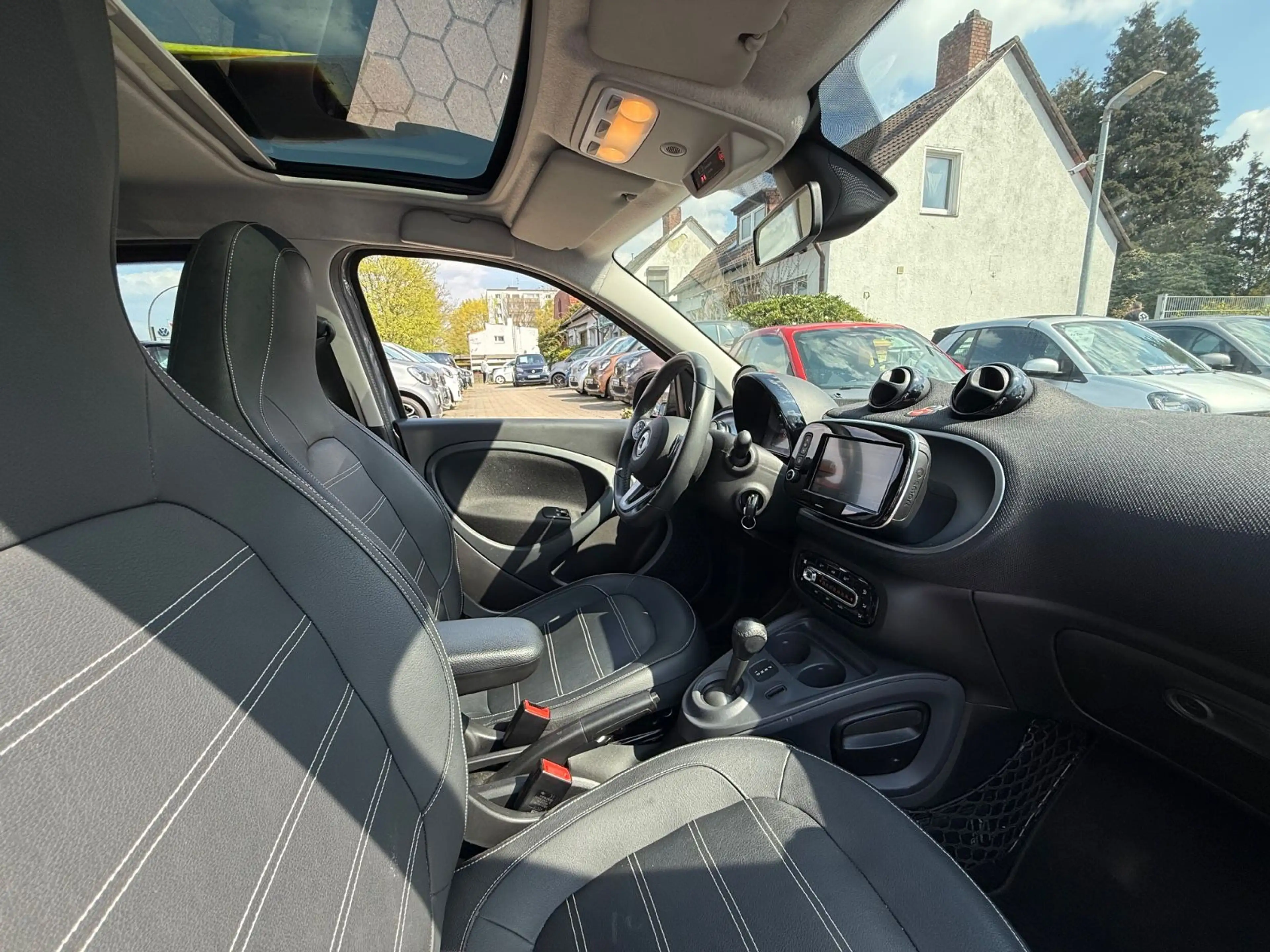 smart forFour *PRIME*PANORAMA*NAVI*LEDER*90PS*AUTOMATIK — photo 8