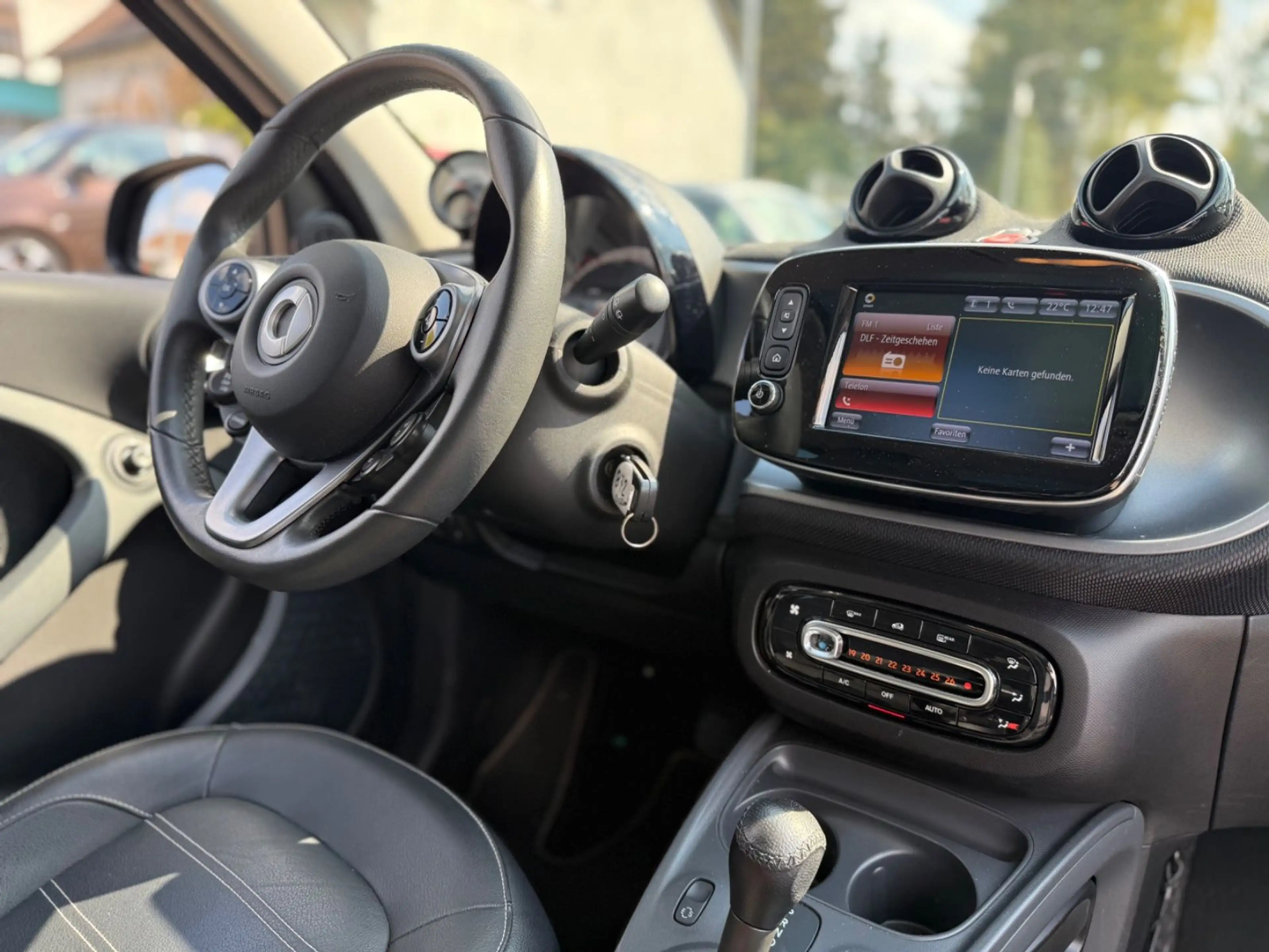 smart forFour *PRIME*PANORAMA*NAVI*LEDER*90PS*AUTOMATIK — photo 10