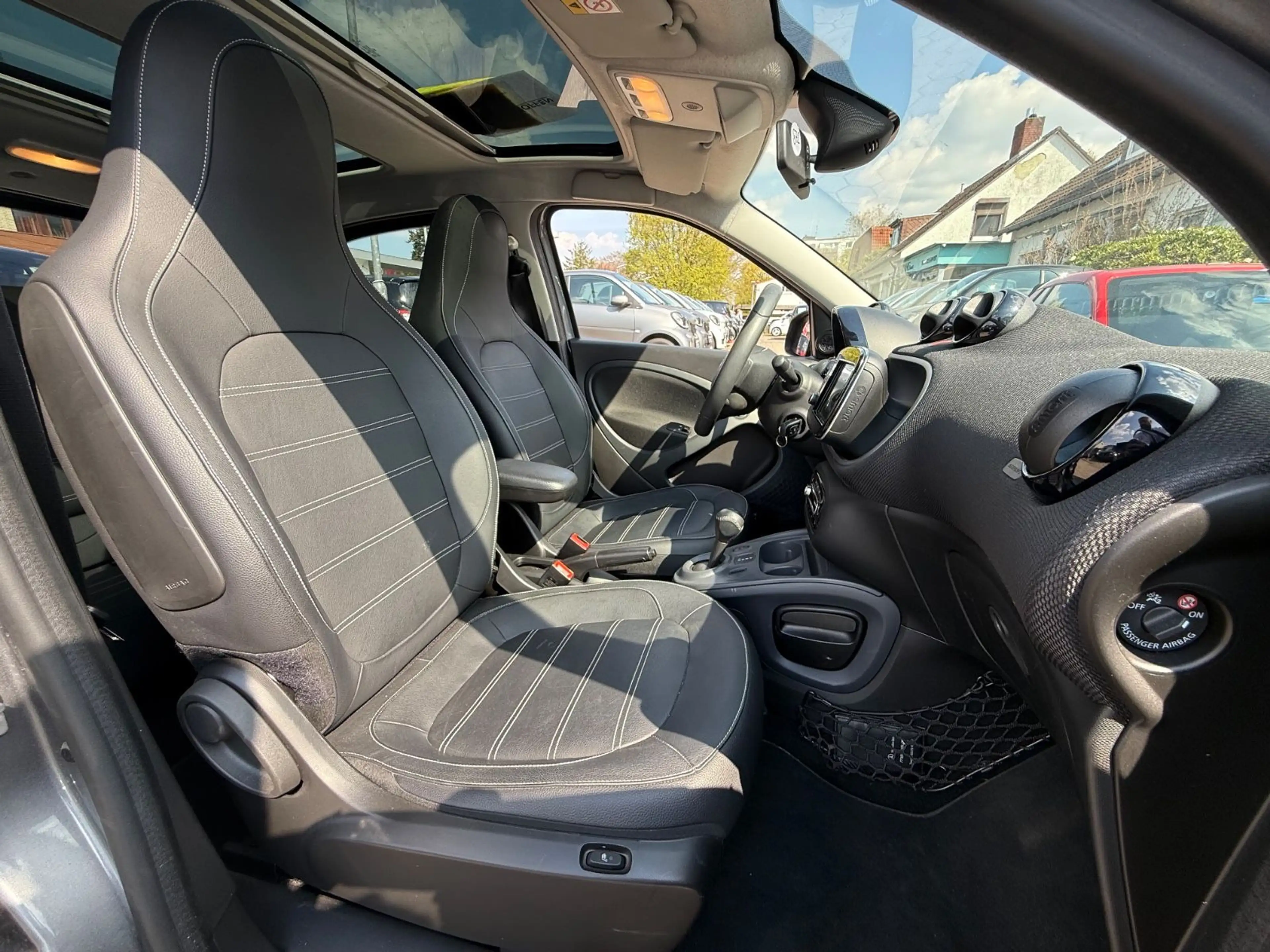 smart forFour *PRIME*PANORAMA*NAVI*LEDER*90PS*AUTOMATIK — photo 7