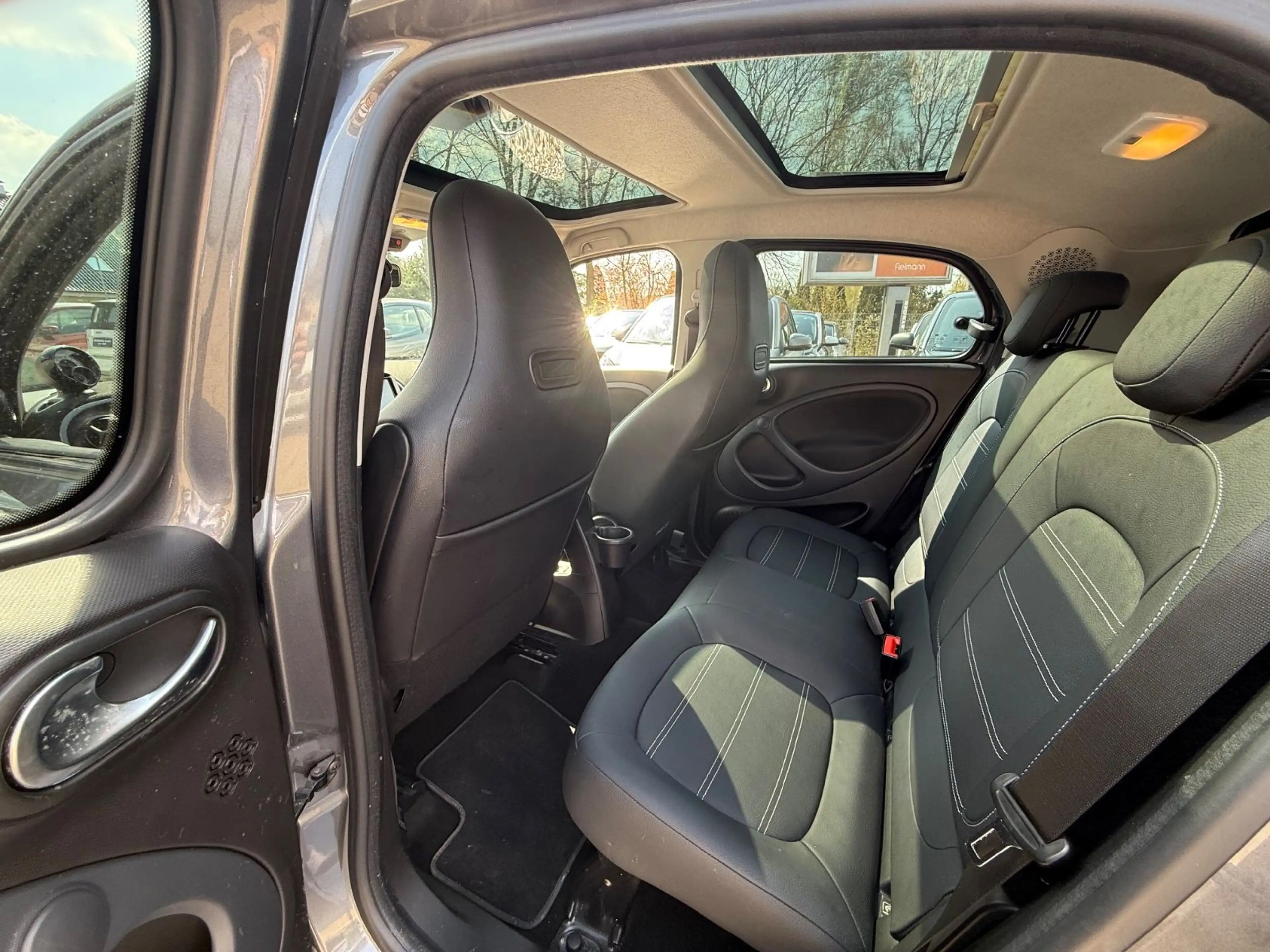 smart forFour *PRIME*PANORAMA*NAVI*LEDER*90PS*AUTOMATIK — photo 15