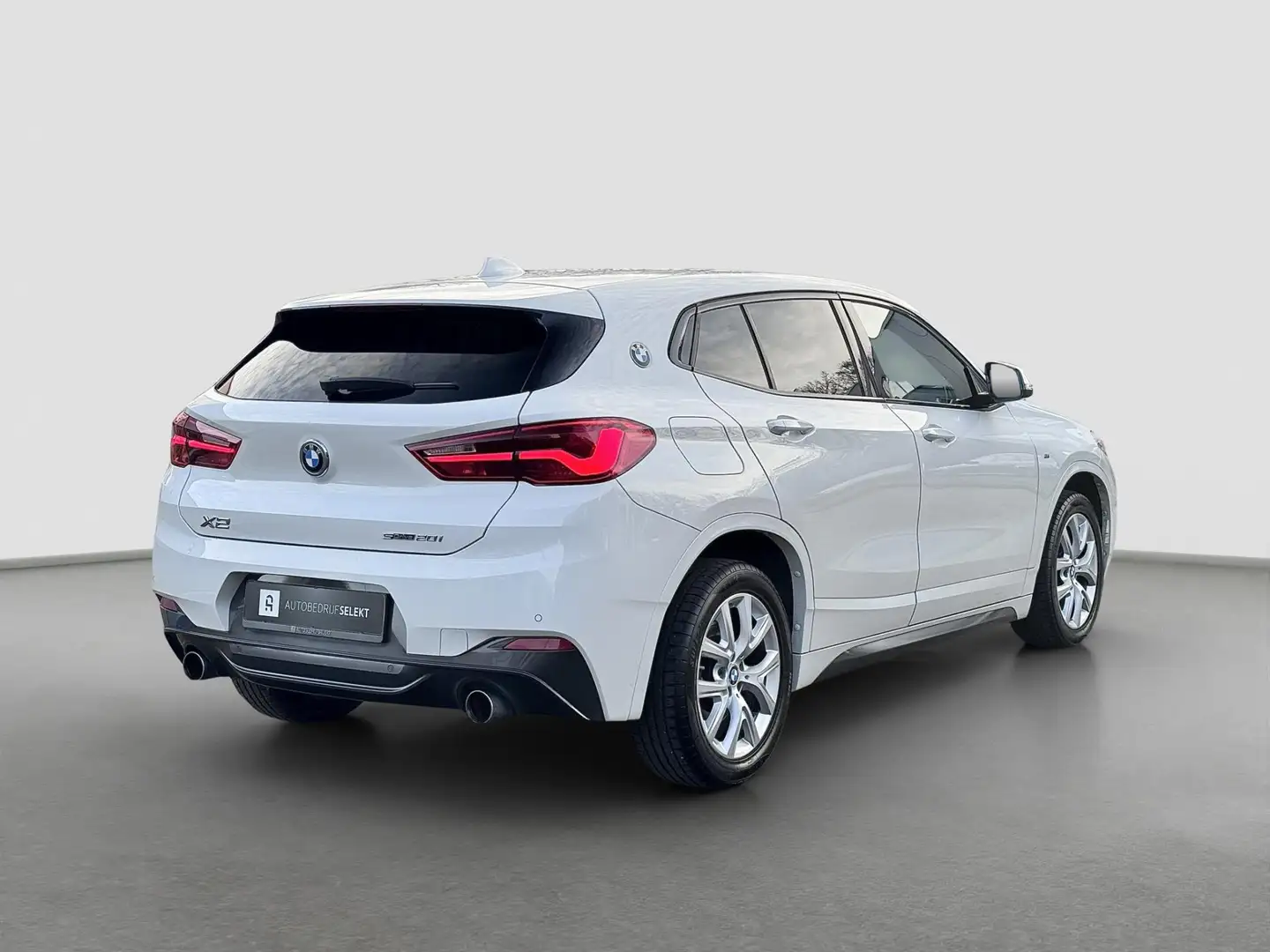 BMW X2 SDrive 20i M-Sport | LED | Elektr. stoelen | Deale Blanc - 2