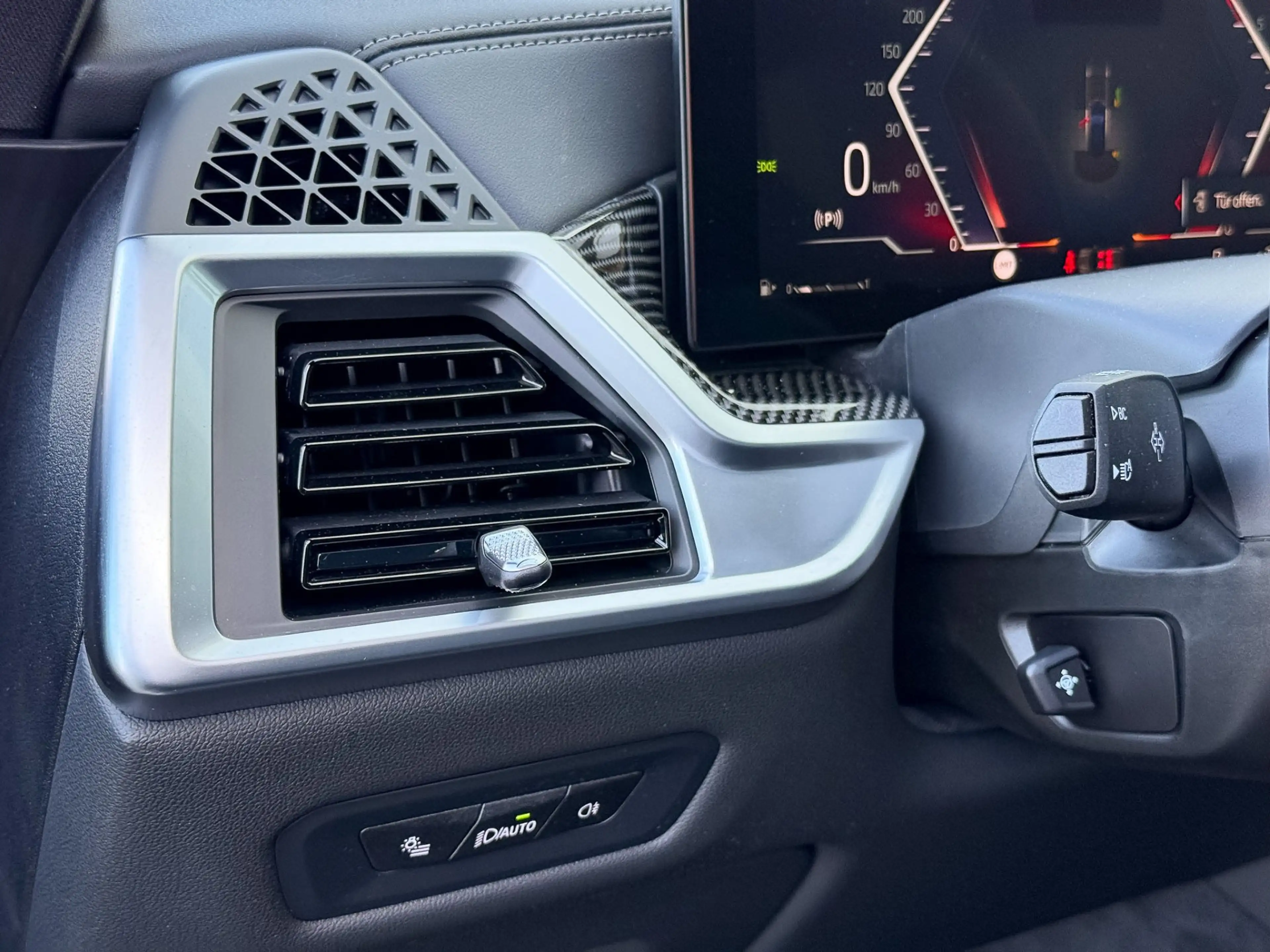 BMW X5 xDrive40d M-Sportpaket Pro — photo 11
