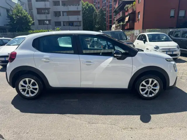 Citroen C3 view 4