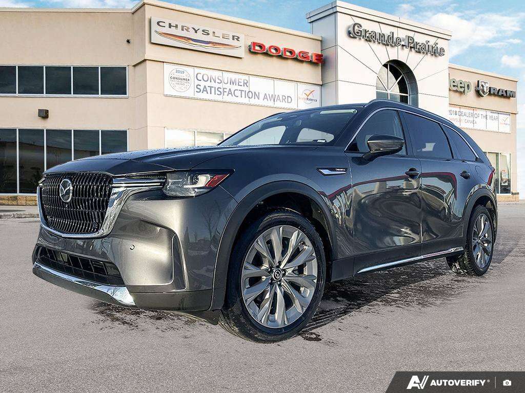2025 Mazda CX-90 GT | Heated Seats | Sunroof | 7 Seater