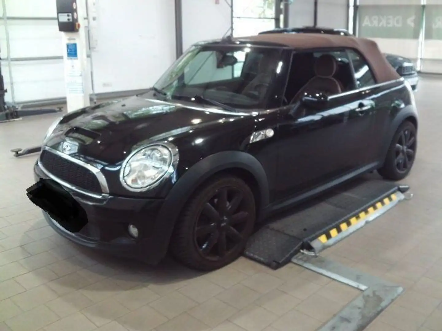 MINI Cooper S Cabrio Cooper S aut. ~ XENON ~ LEDER ~ Klima ~ PDC Schwarz - 2