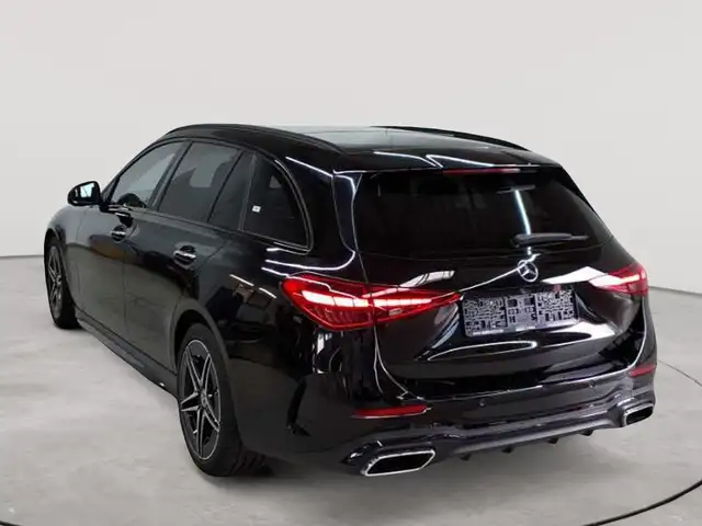Mercedes-Benz C-Class view 5