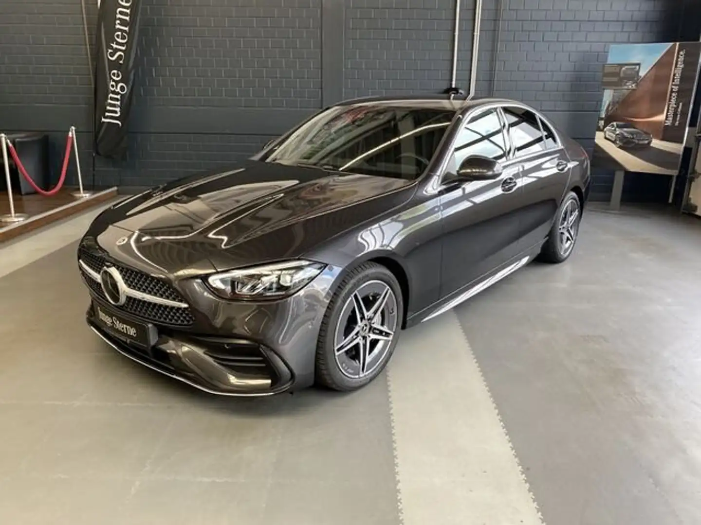 Mercedes-Benz C 180 C 180 AMG Line Adv. Distronic AHK Memory Kamera Szürke - 1