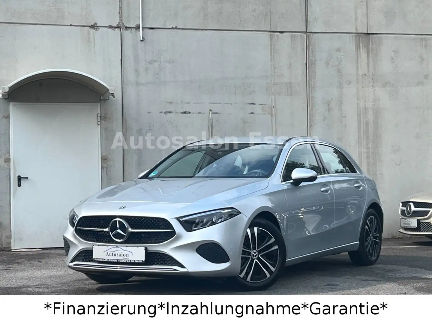 Mercedes-Benz A 180 *MBUX*LED*Teilleder*JungeSterne 2027* Argent - 1