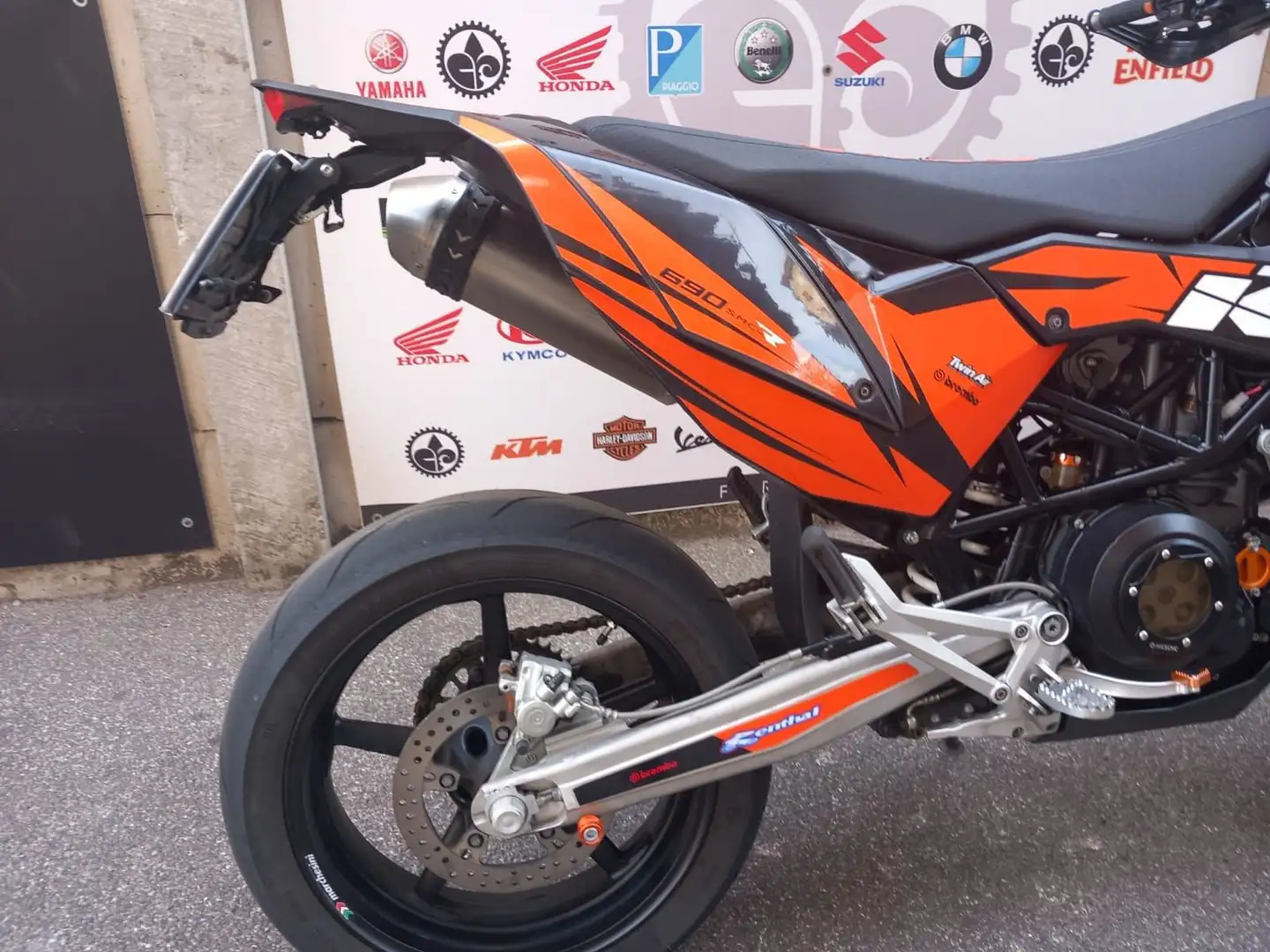 KTM 690 SMC - 2