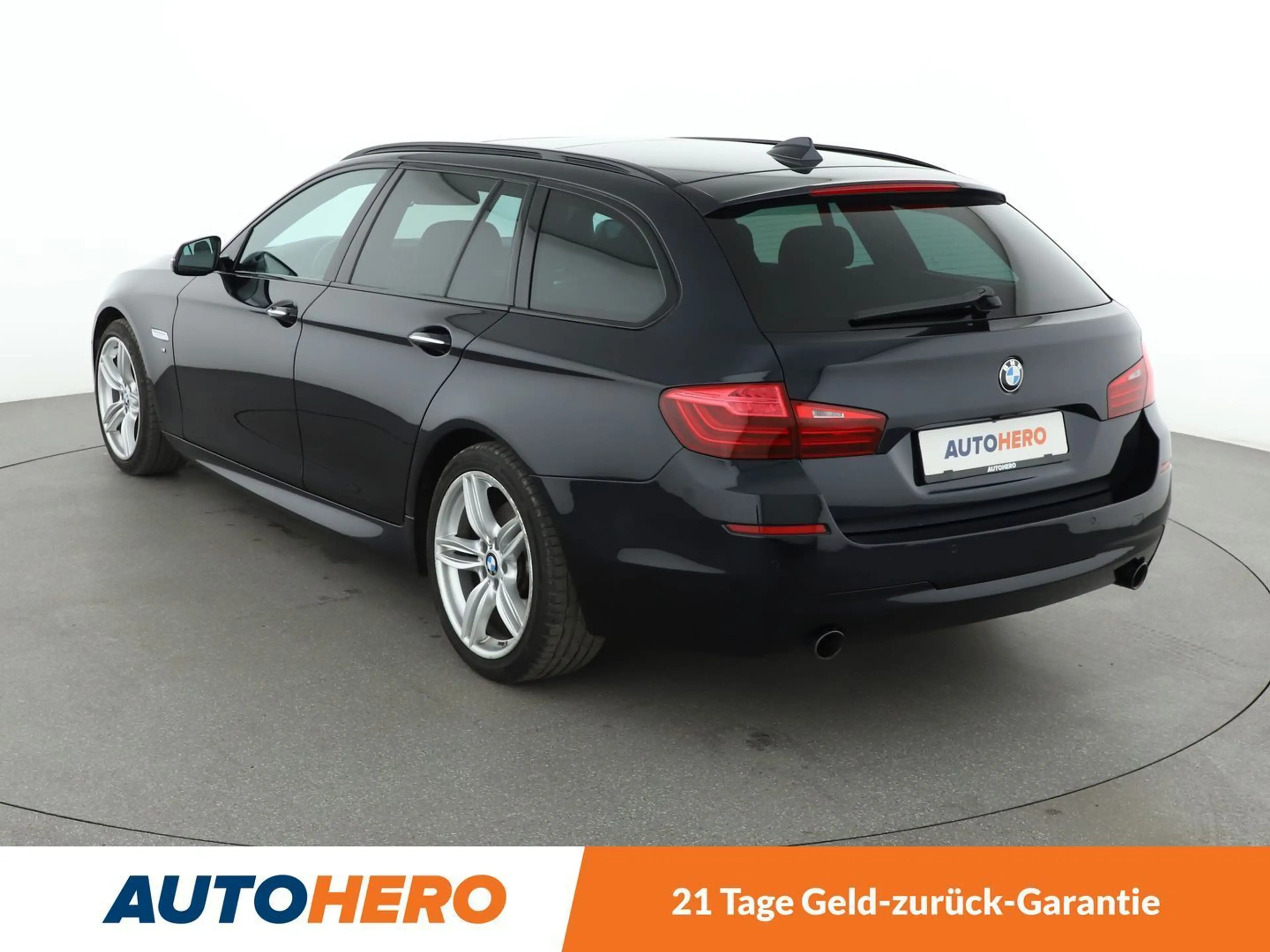 BMW 535 535d xDrive M Sport Aut.*NAVI*LED*ACC*HUD*H&K*360° — photo 4