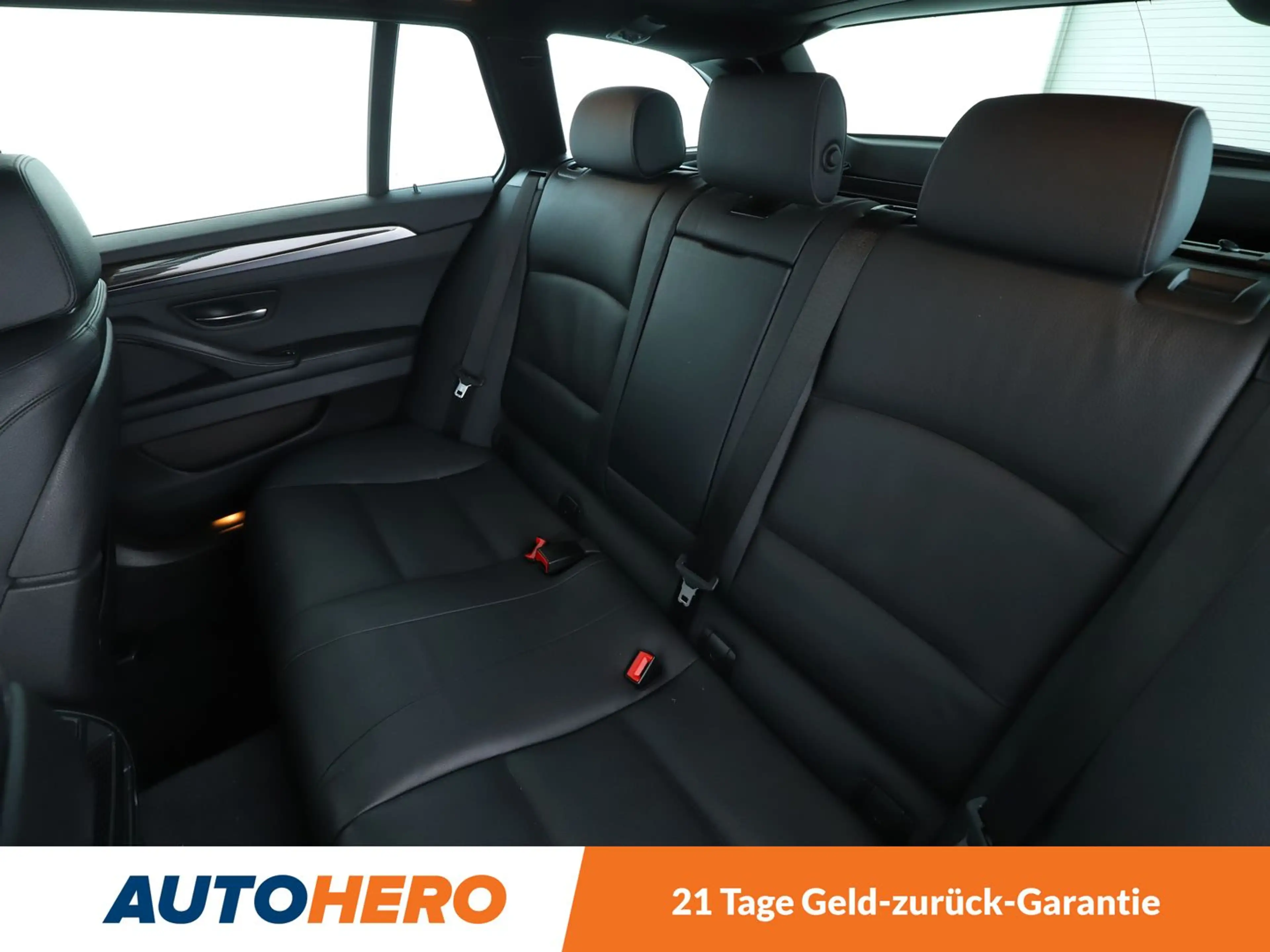 BMW 535 535d xDrive M Sport Aut.*NAVI*LED*ACC*HUD*H&K*360° — photo 14