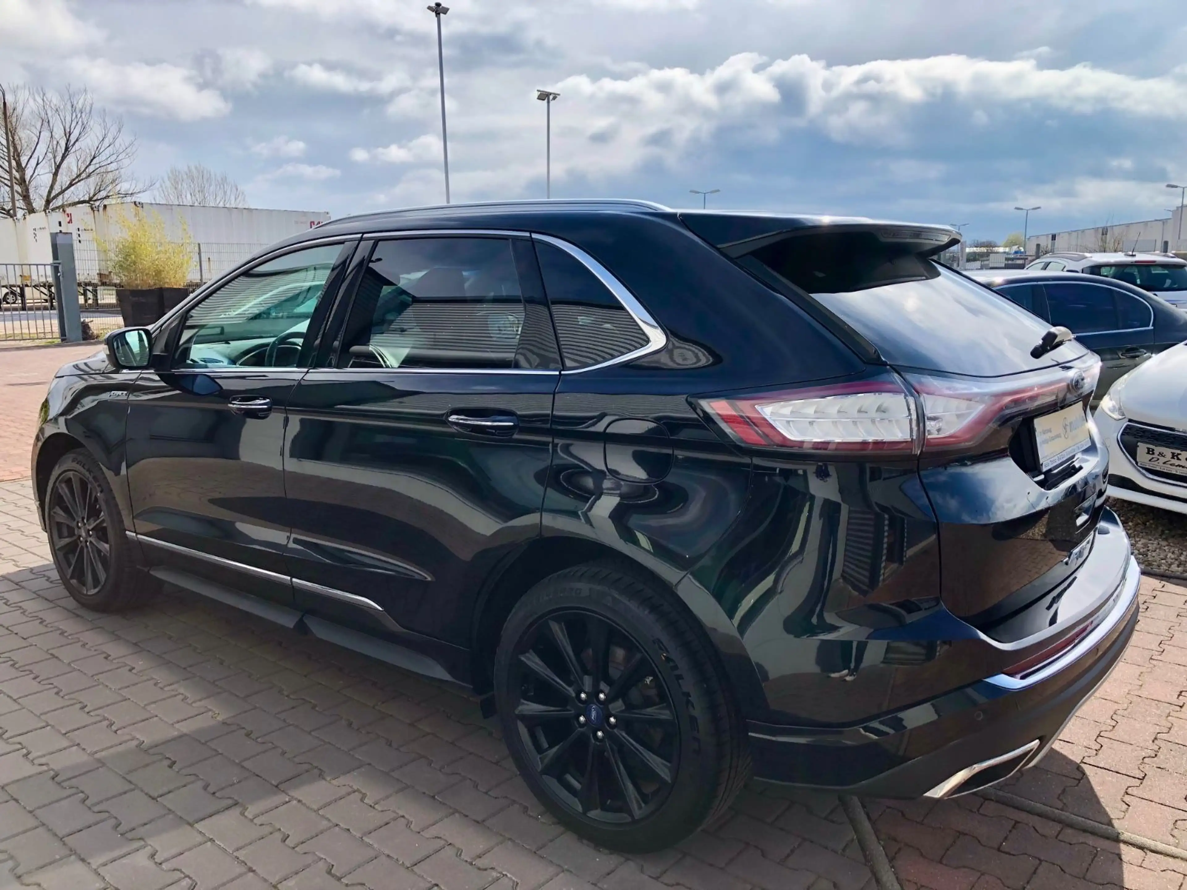 Ford Edge Vignale 4x4/Leder/Sitzhz/Navi/DAB/LED — photo 5