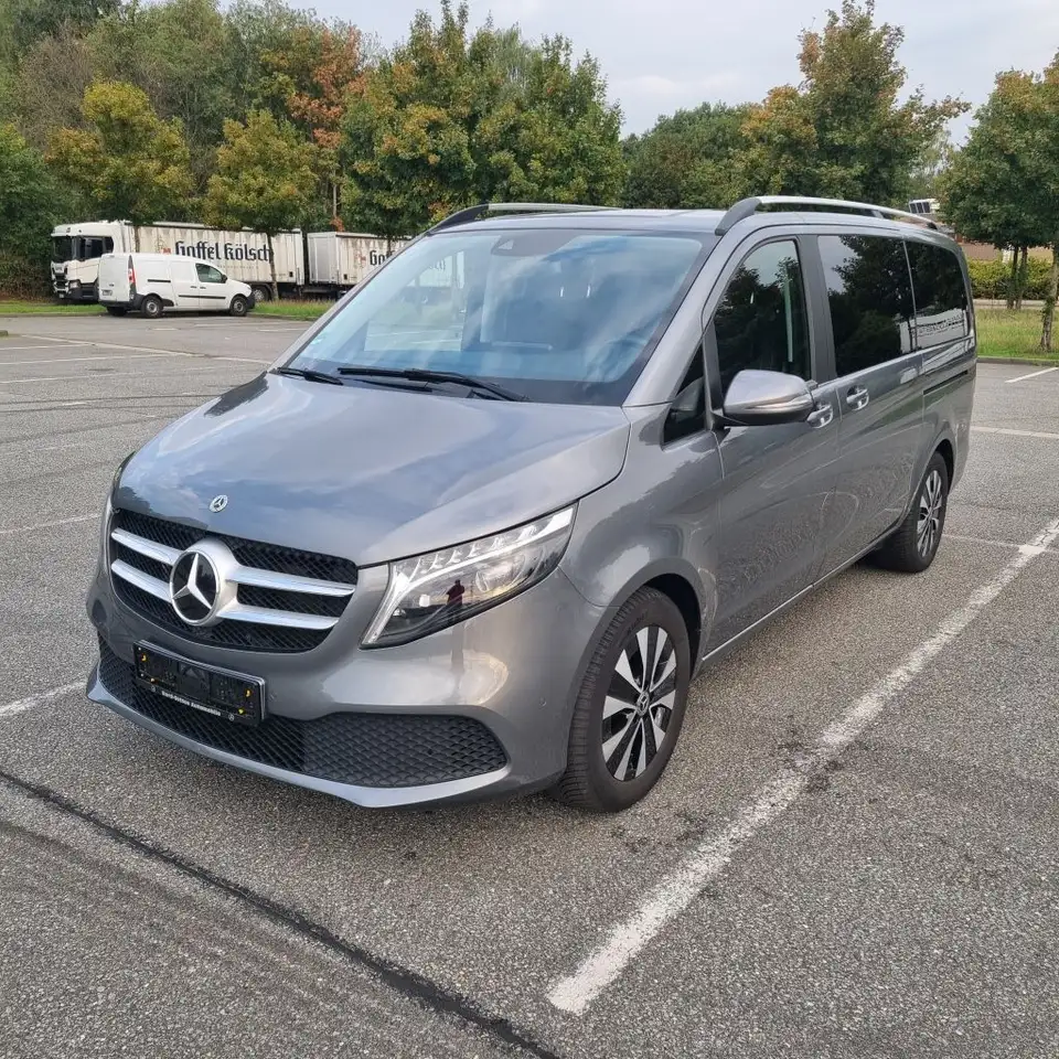 Mercedes-Benz V 250