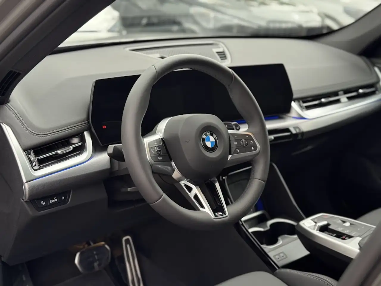 BMW X1 sDrive18i M Sport / KEYLESS / LEDER / PANO / ADPT LED / CAM, миниатюра 21