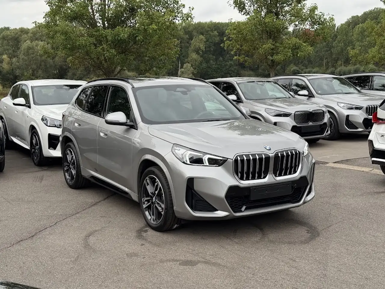 BMW X1 sDrive18i M Sport / KEYLESS / LEDER / PANO / ADPT LED / CAM, миниатюра 7