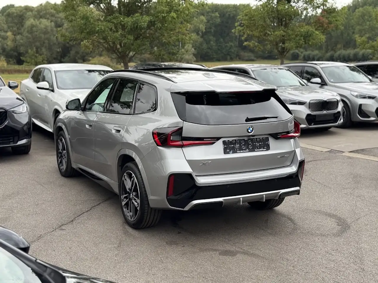 BMW X1 sDrive18i M Sport / KEYLESS / LEDER / PANO / ADPT LED / CAM, миниатюра 16