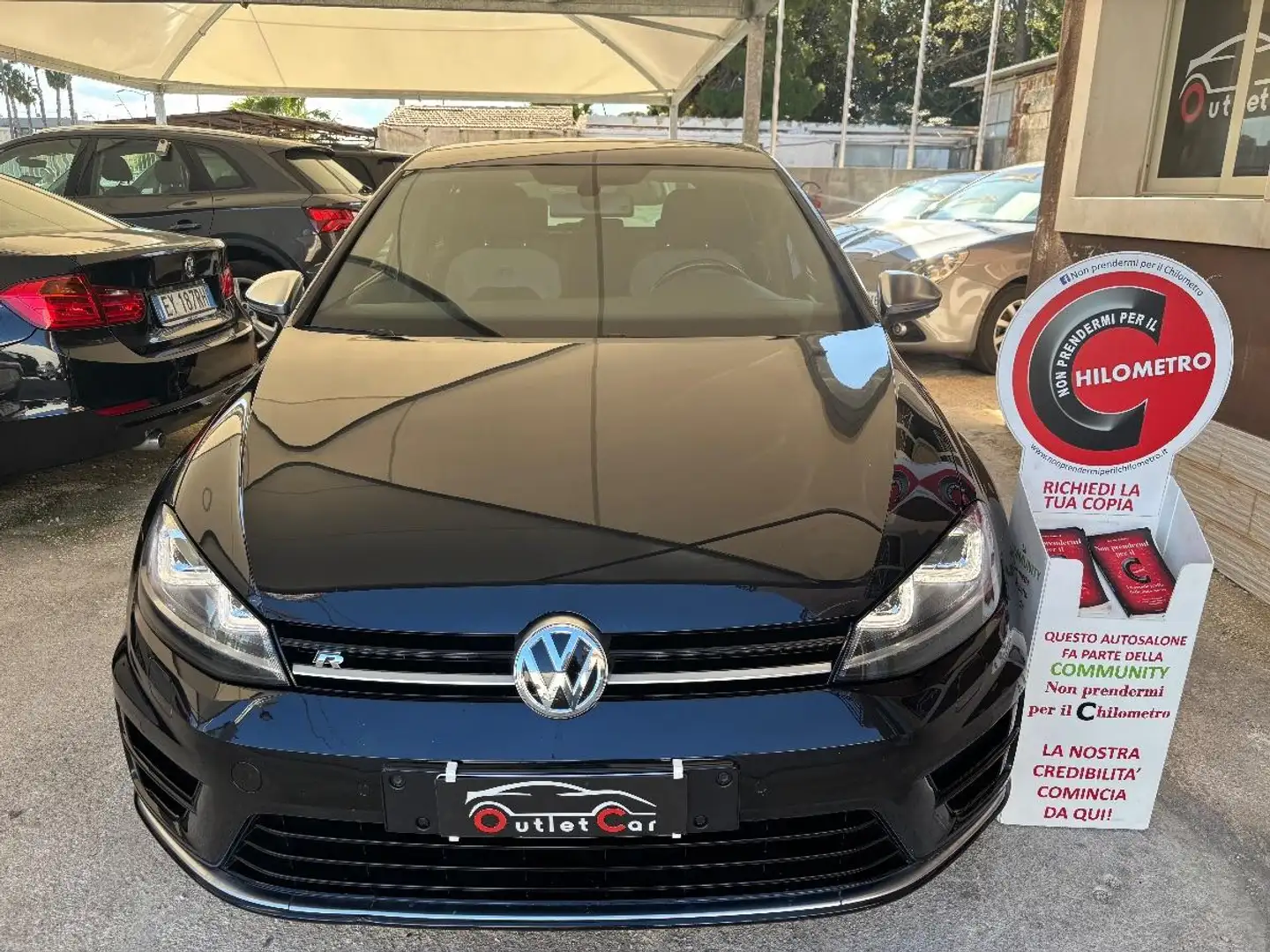Volkswagen Golf R 2.0 5p. DSG Nero - 2