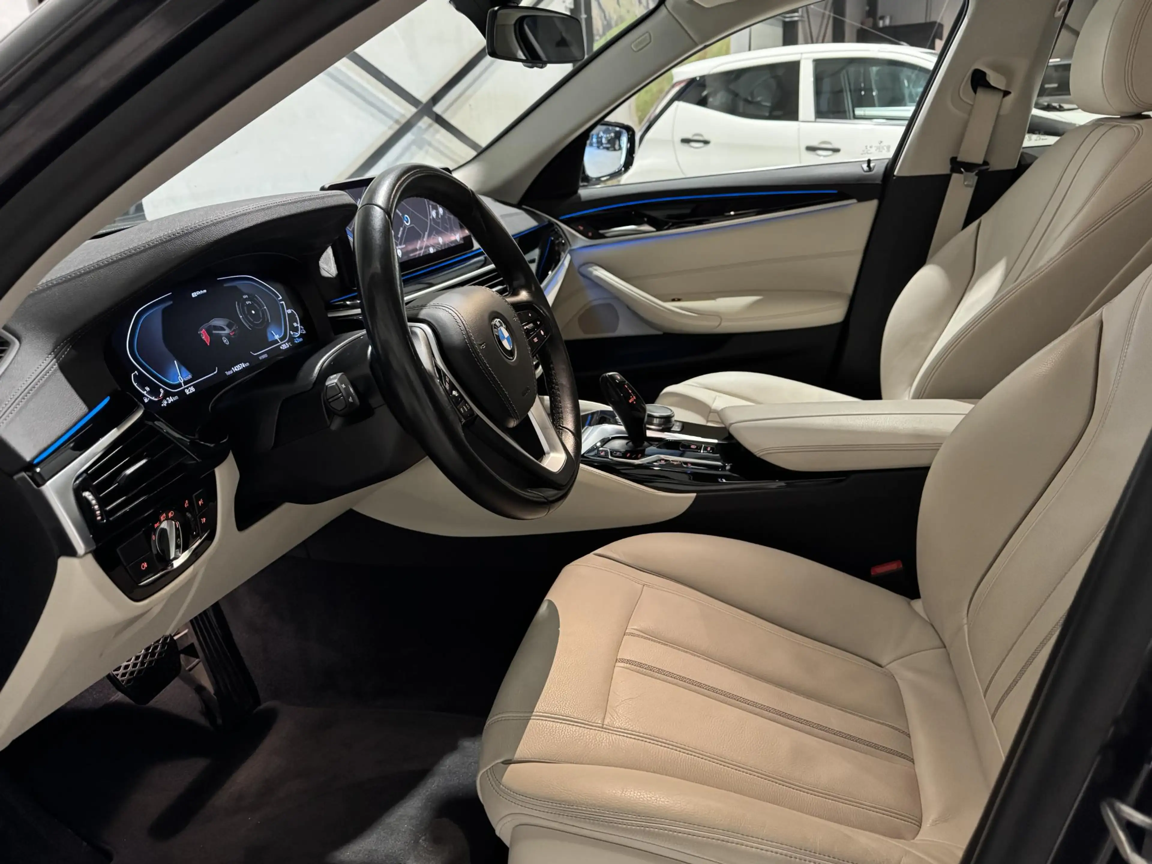 BMW 530 5-serie Touring 530e Luxury | navi | leder | led | — photo 7