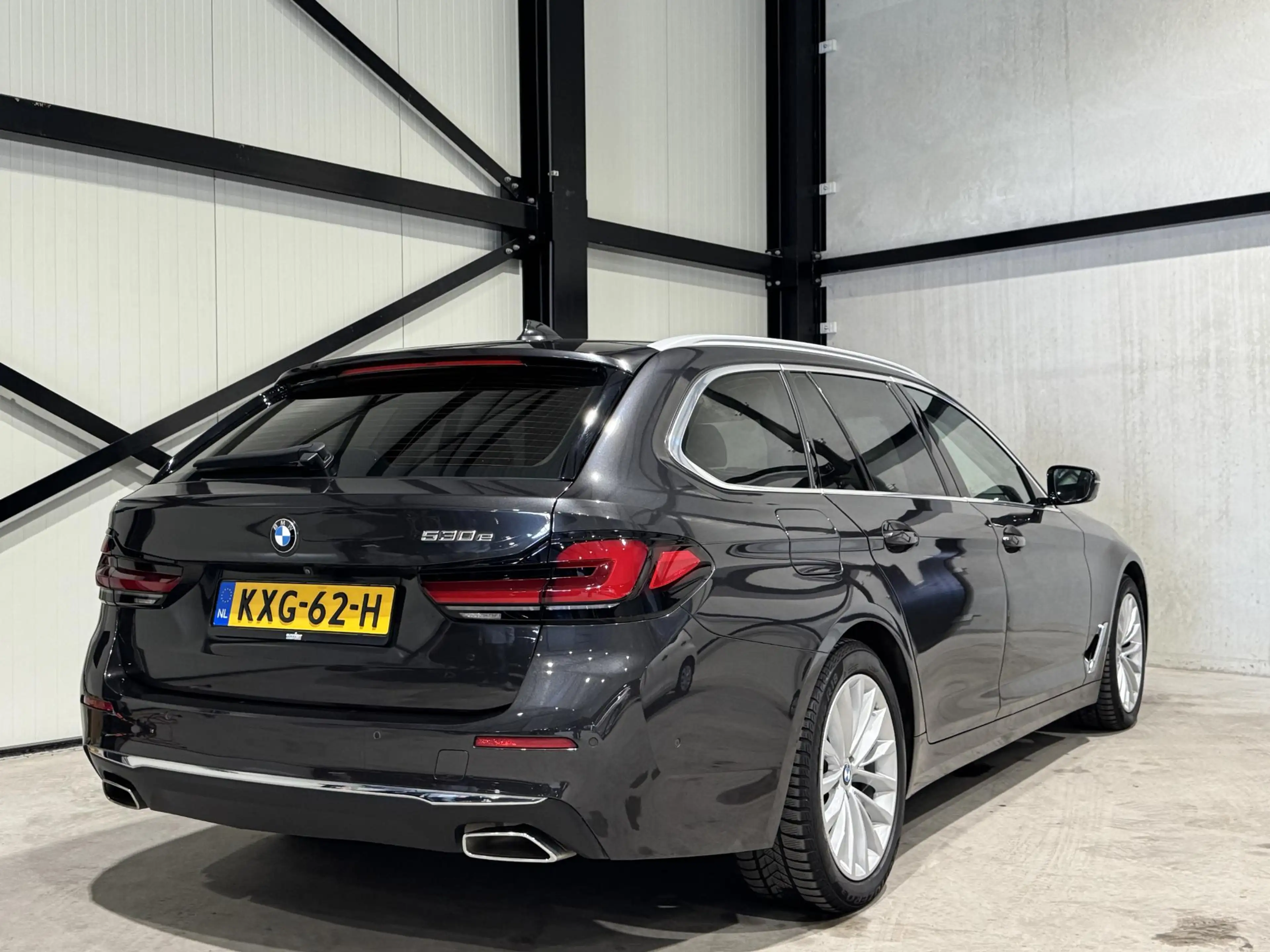 BMW 530 5-serie Touring 530e Luxury | navi | leder | led | — photo 26