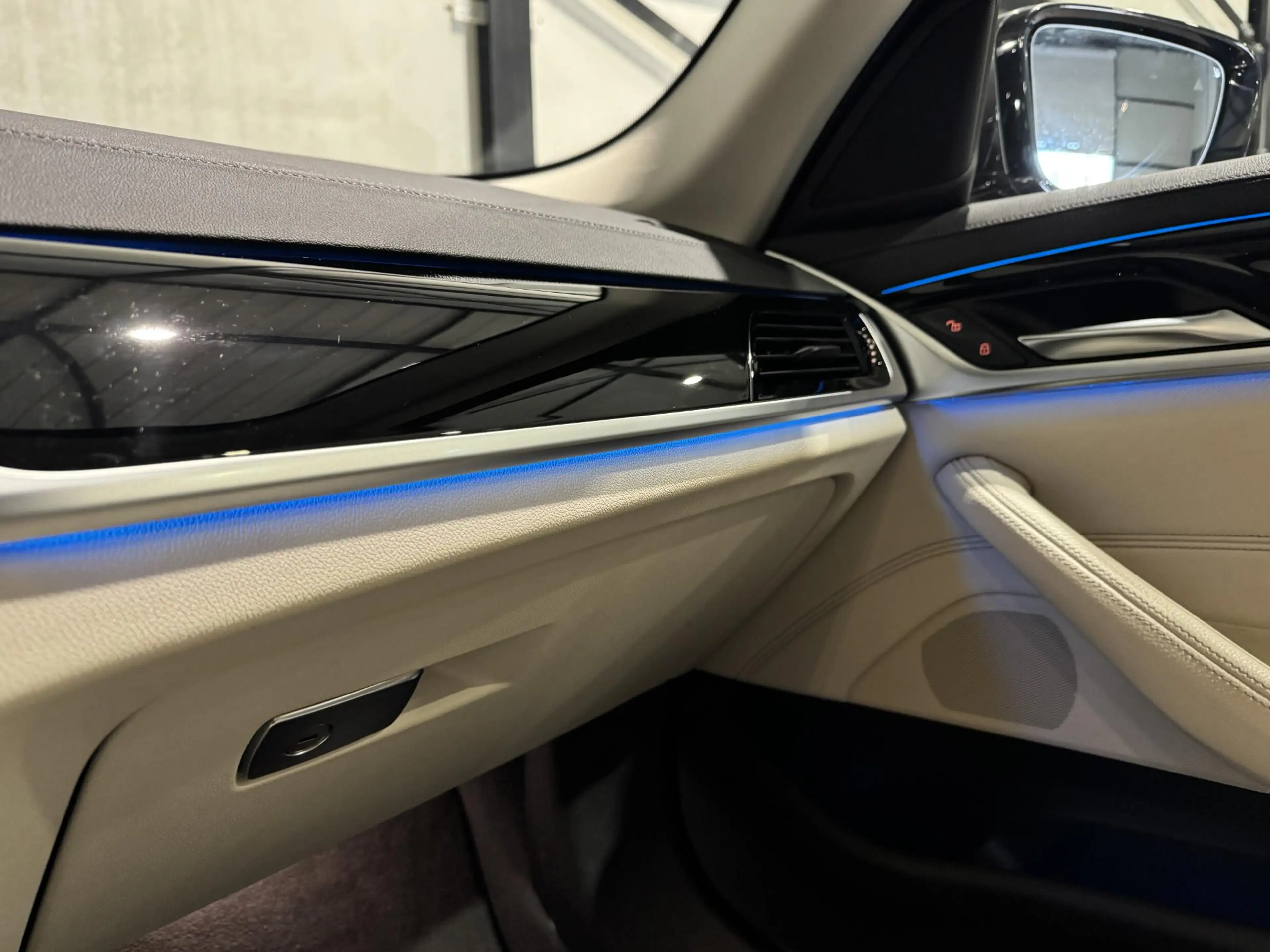 BMW 530 5-serie Touring 530e Luxury | navi | leder | led | — photo 18