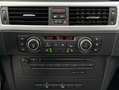 BMW 320 d Touring xDrive M / Sport-Paket*aus 2.Hand* Bleu - thumbnail 26