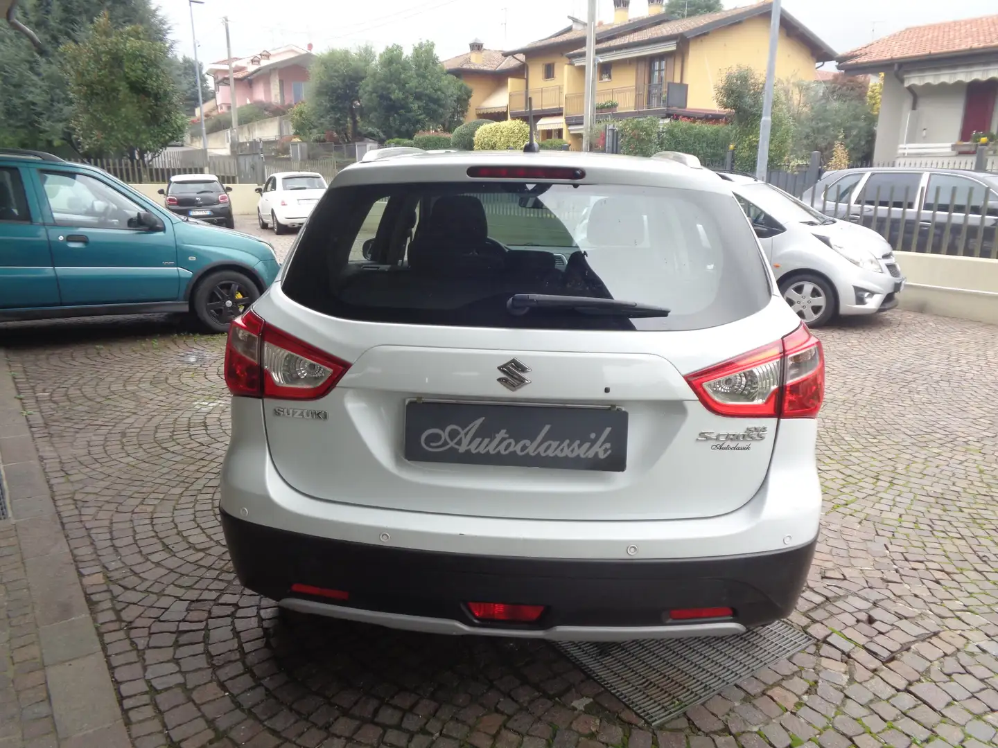 Suzuki SX4 S-Cross S-Cross 1.6 ddis Style 2wd Bianco - 2