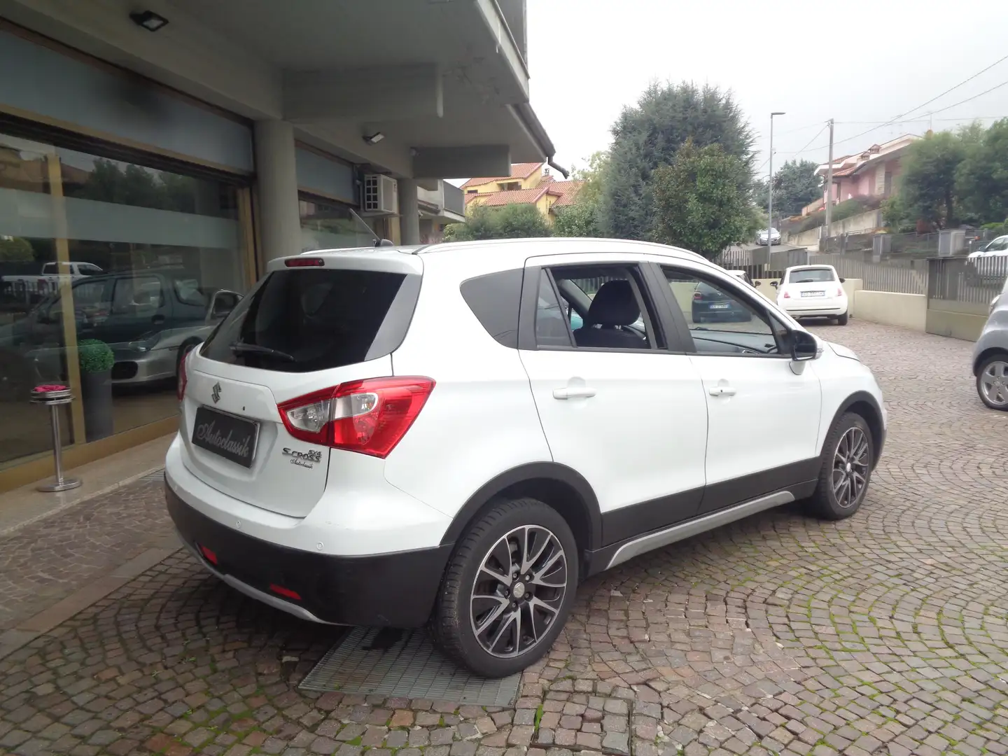 Suzuki SX4 S-Cross S-Cross 1.6 ddis Style 2wd Bianco - 1
