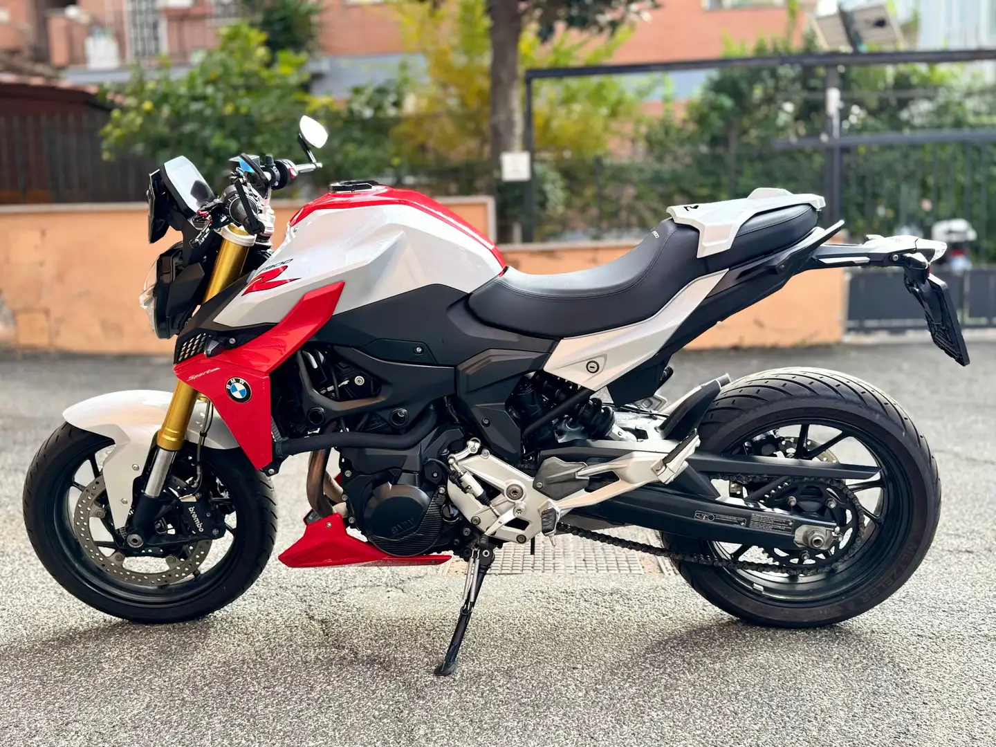 BMW F 900 R Sport Rosso - 2